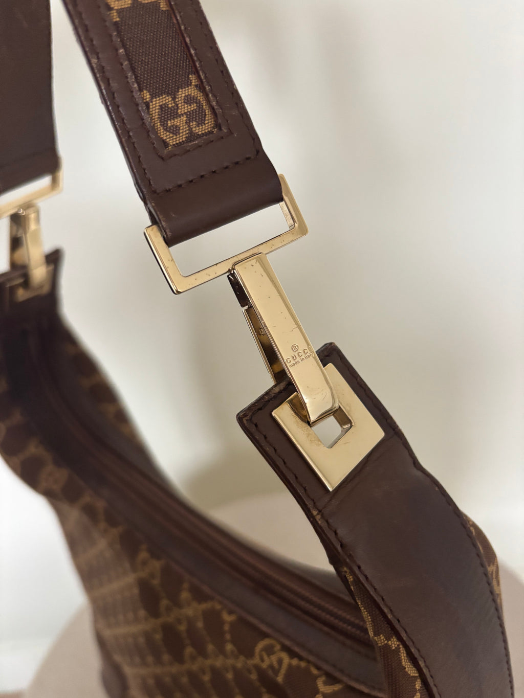 Gucci GG Supreme Hobo Bag