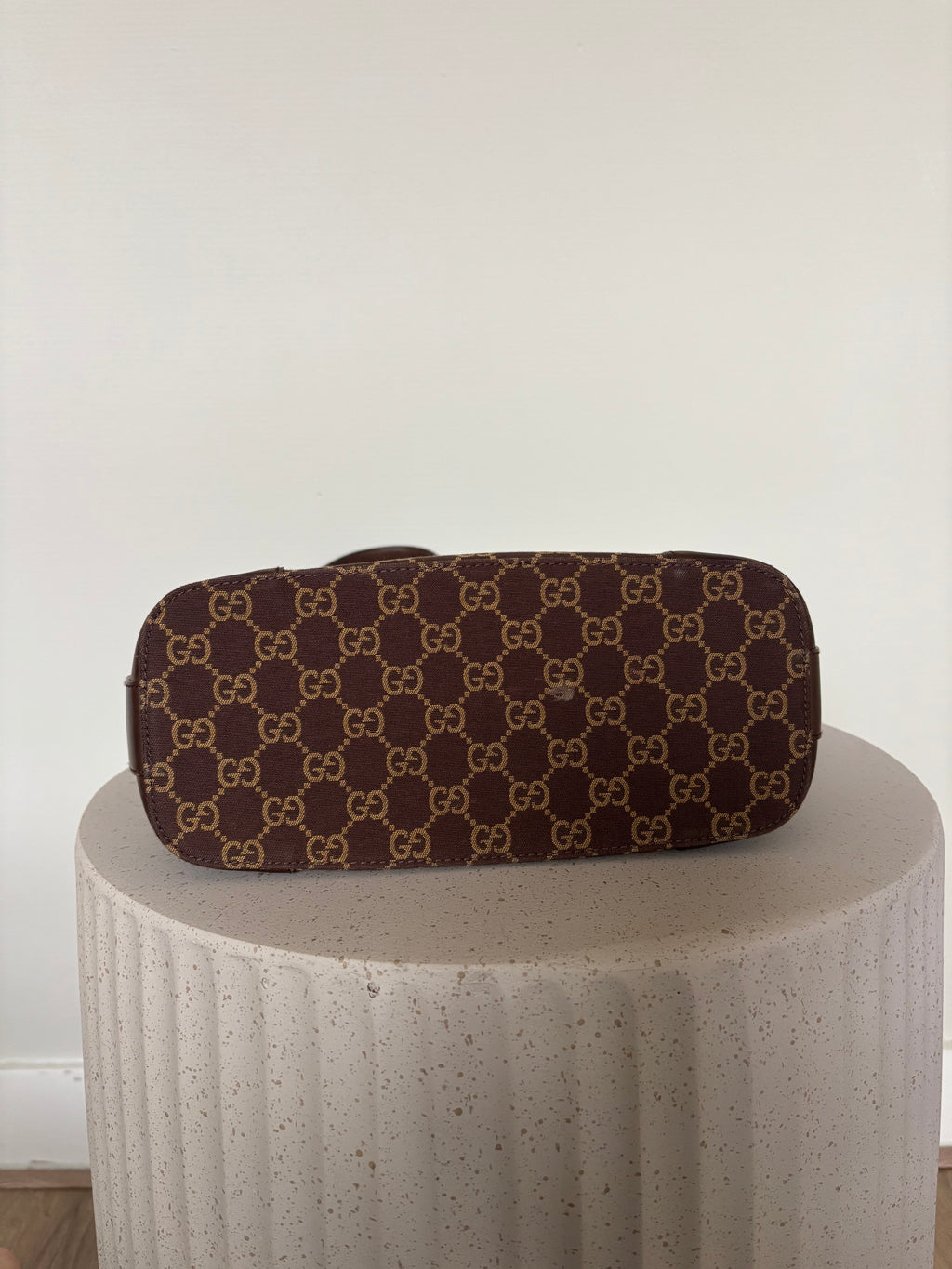 Gucci GG Supreme Hobo Bag