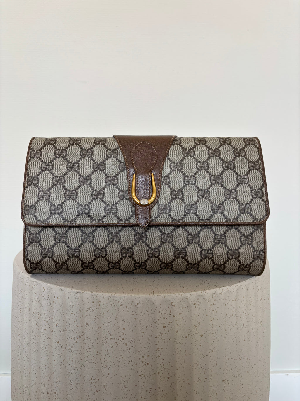 Vintage Gucci GG Supreme Crossbody