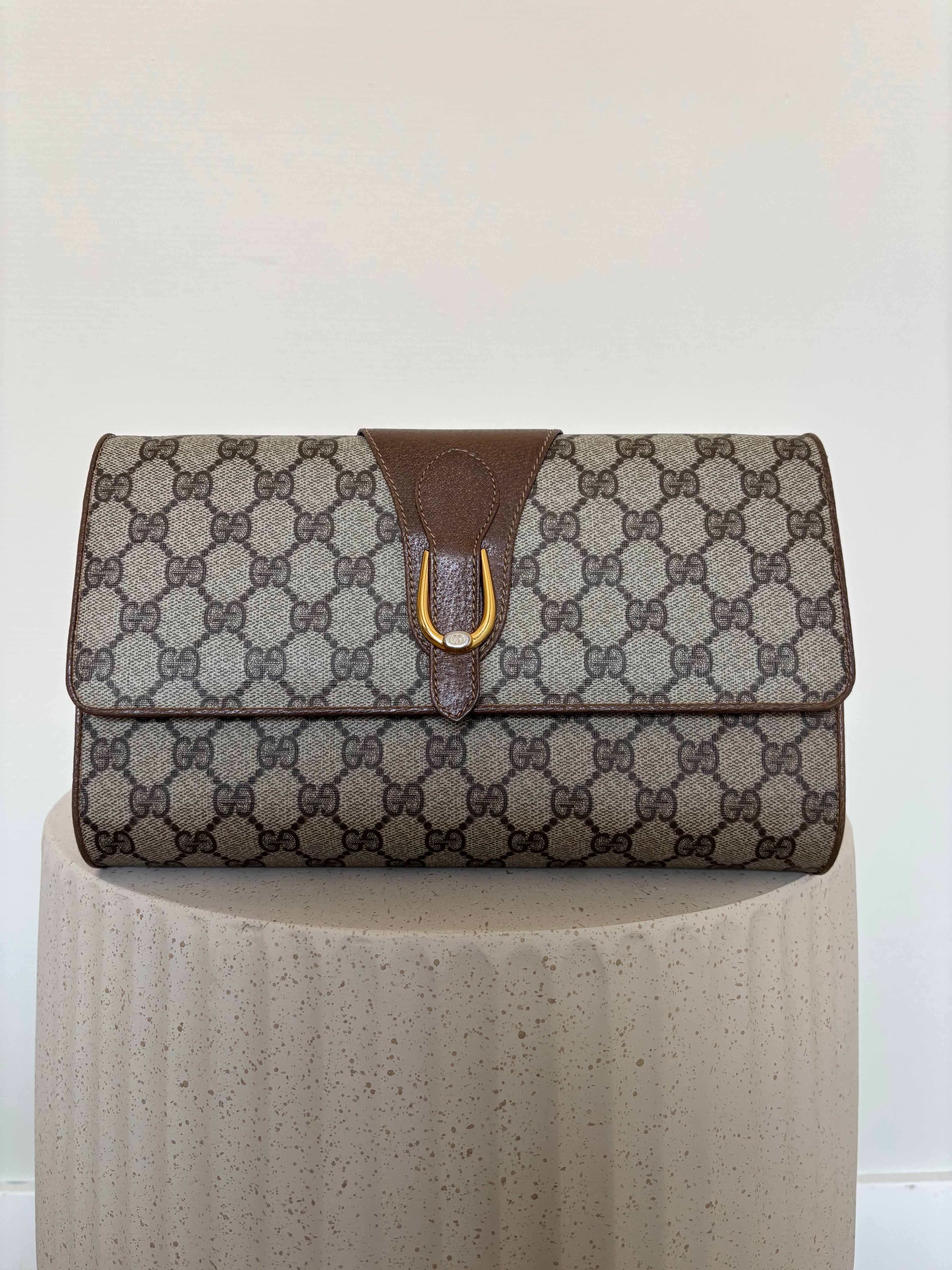 Vintage Gucci GG Supreme Crossbody