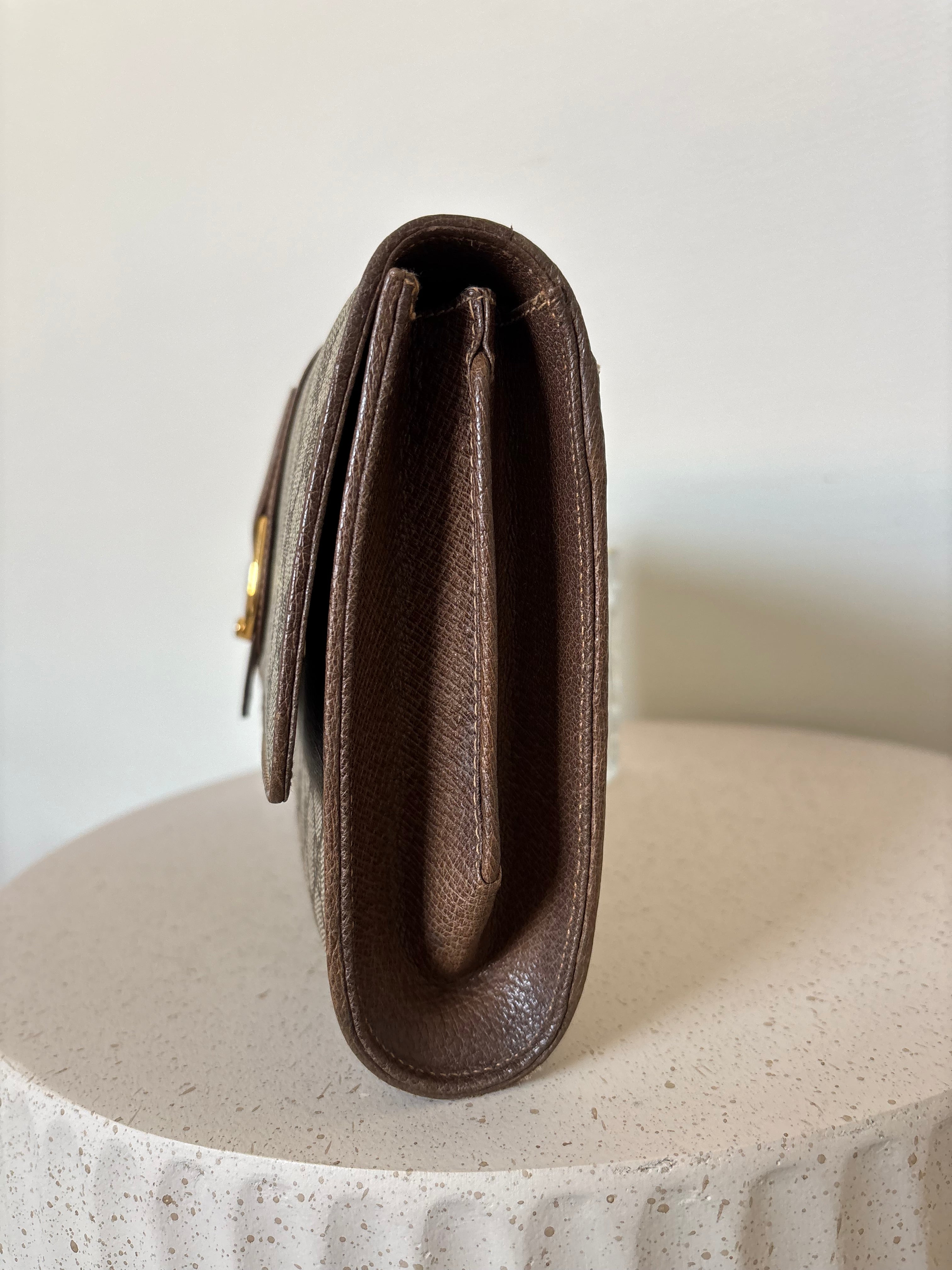 Vintage Gucci GG Supreme Crossbody