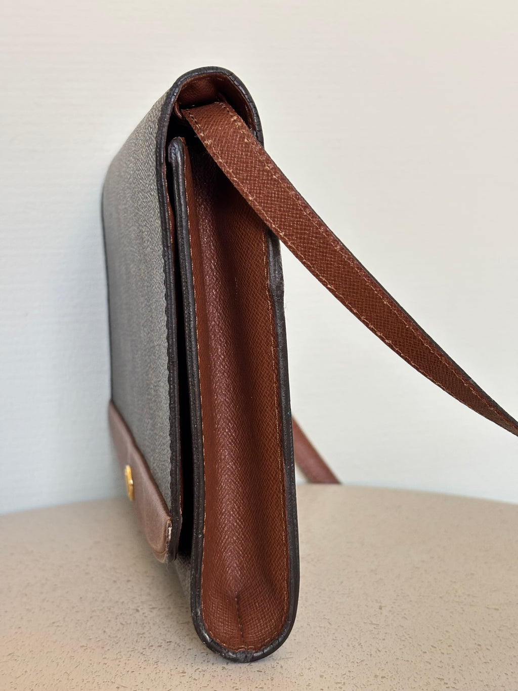 Louis Vuitton Pochette Bordeaux