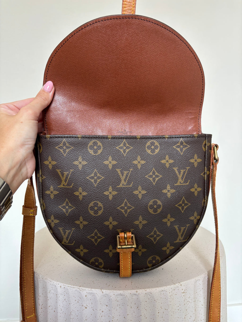 Louis Vuitton Chantilly MM Crossbody