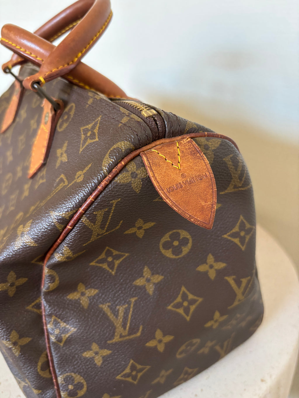 Louis Vuitton Speedy 30