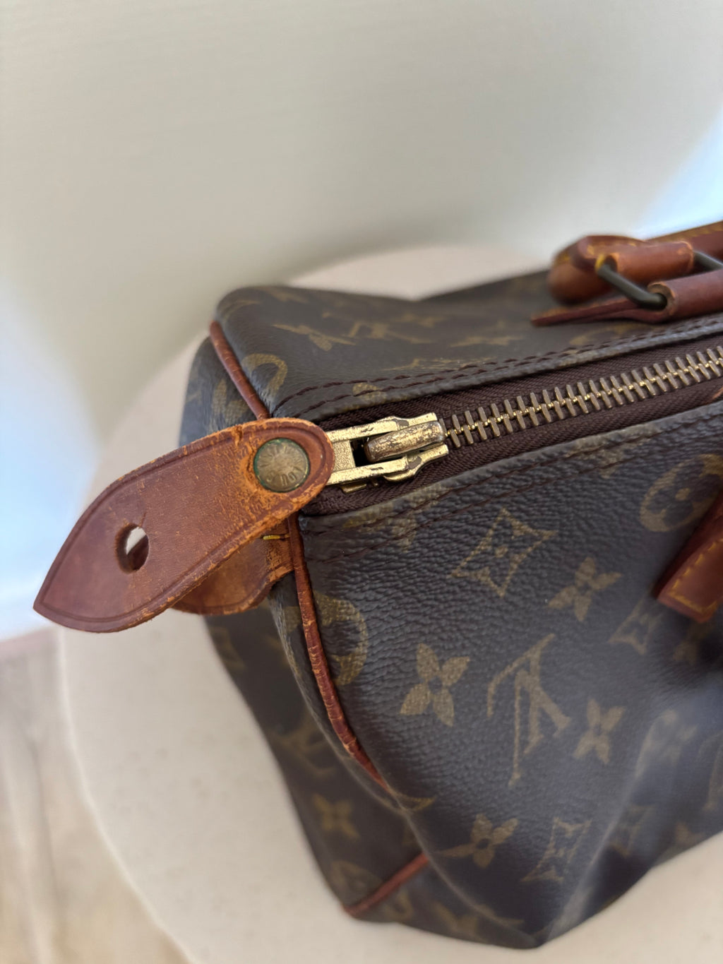 Louis Vuitton Speedy 30