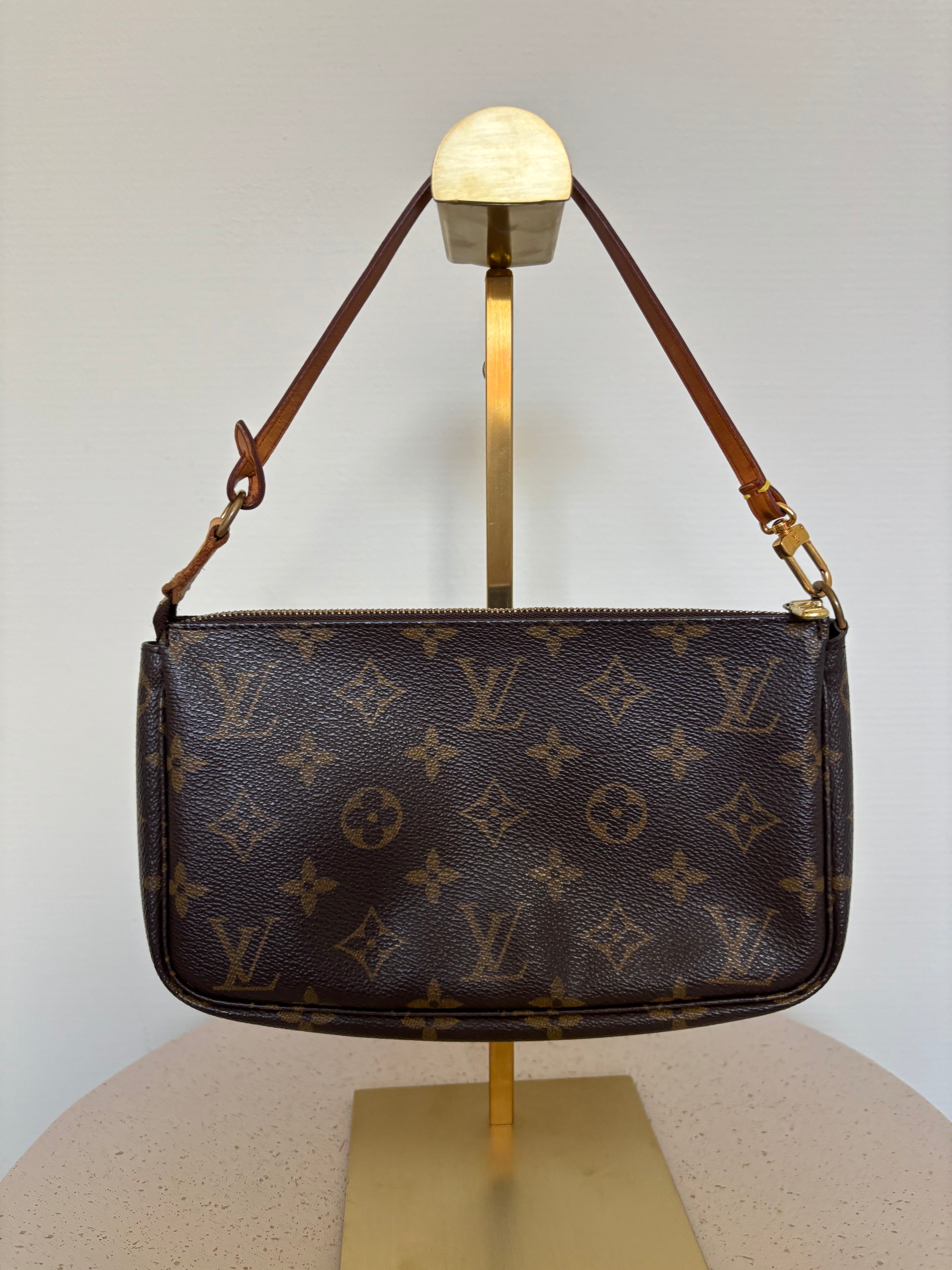 Louis Vuitton Pochette Accessoires