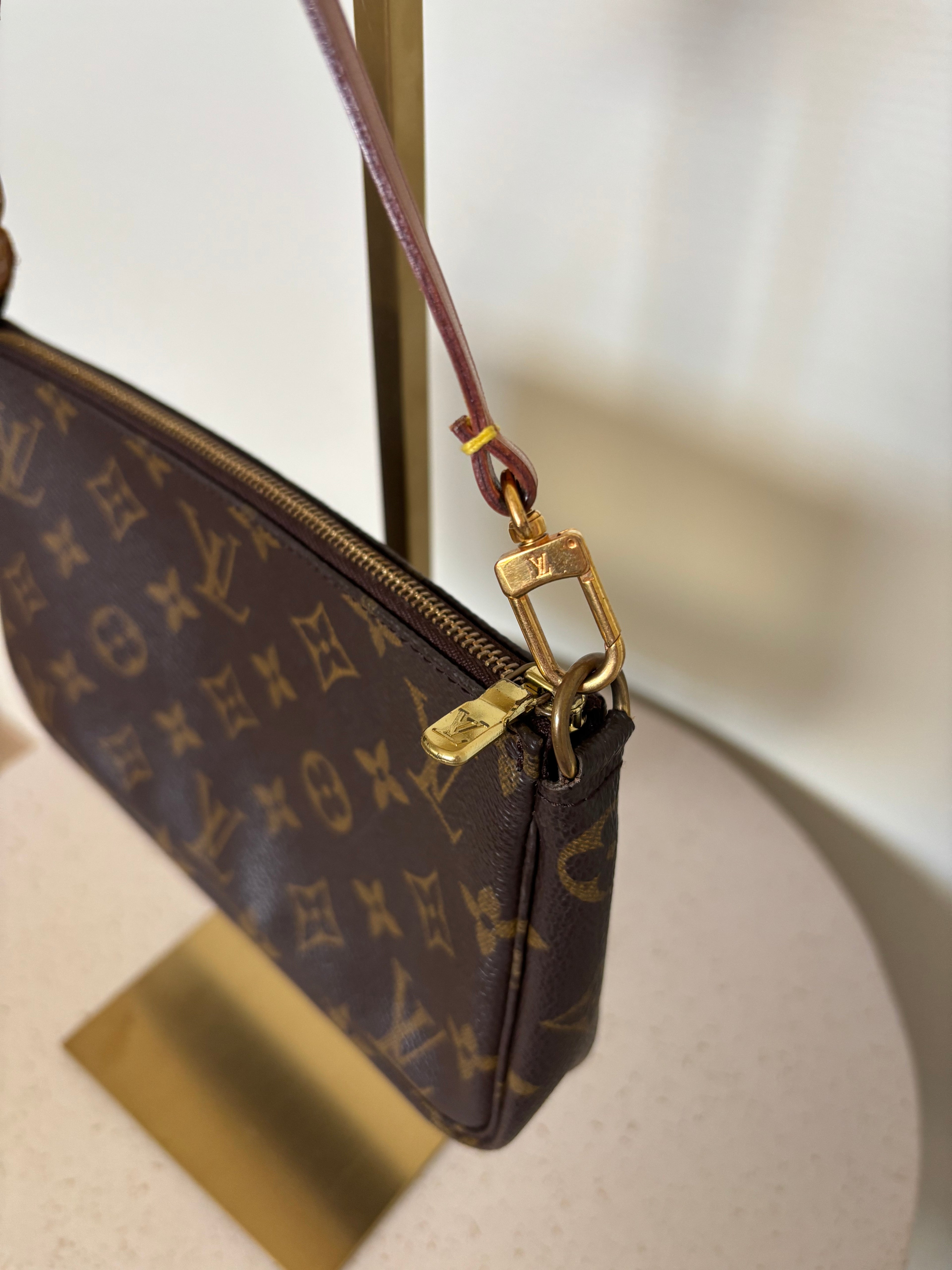 Louis Vuitton Pochette Accessoires