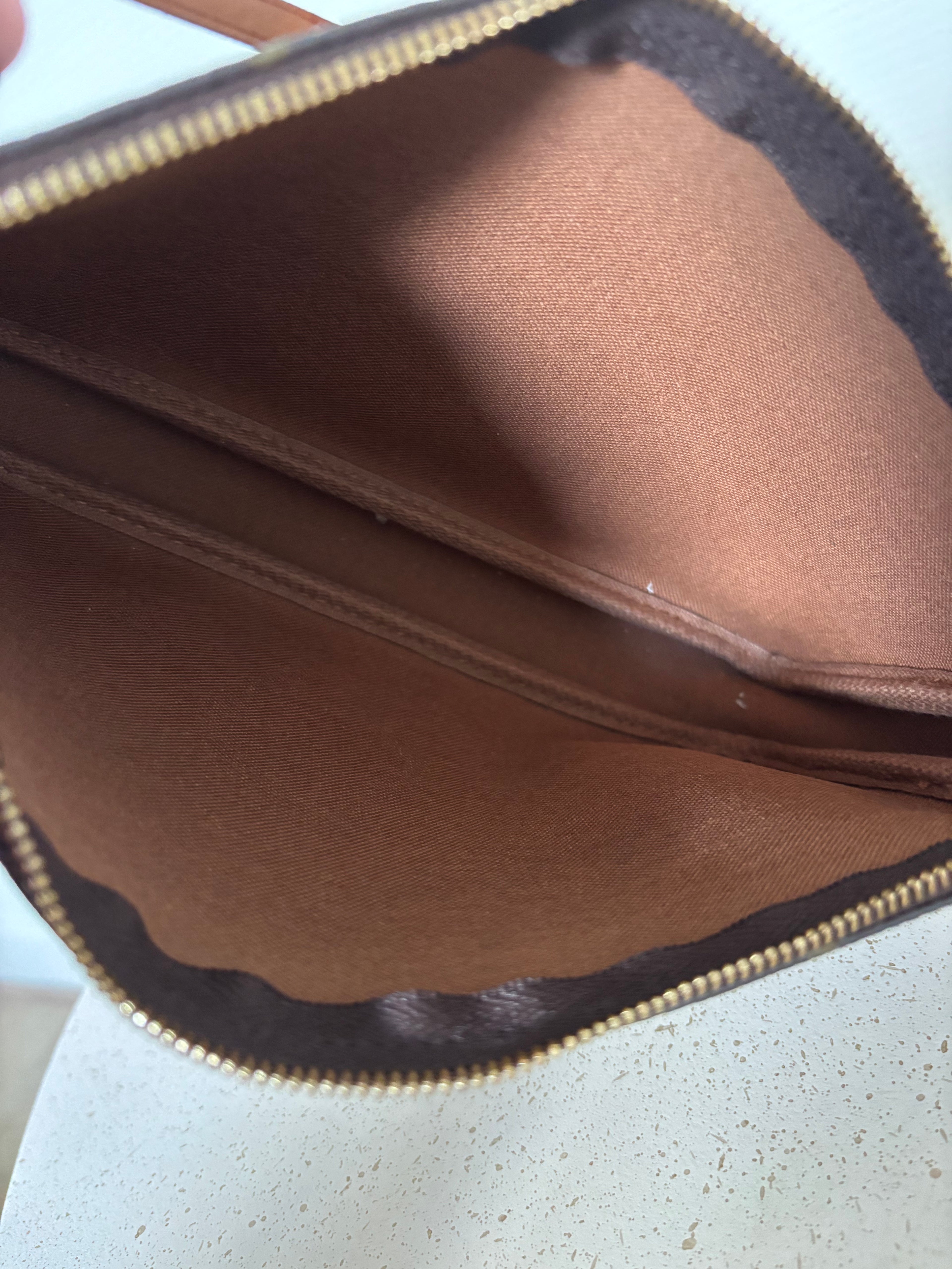 Louis Vuitton Pochette Accessoires