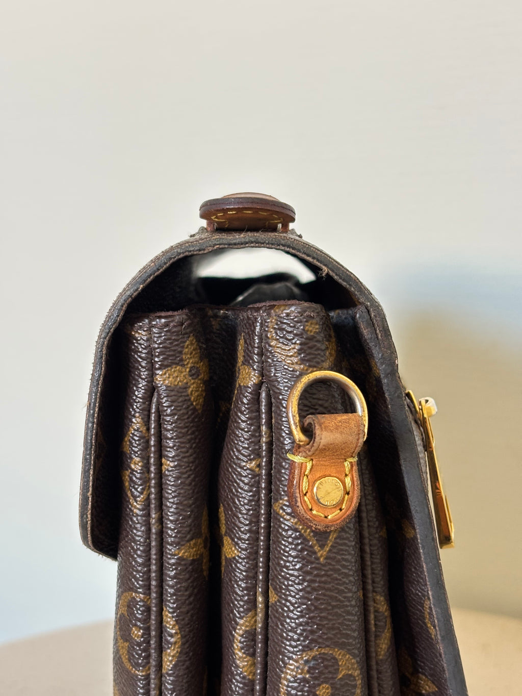Louis Vuitton Pochette Metis