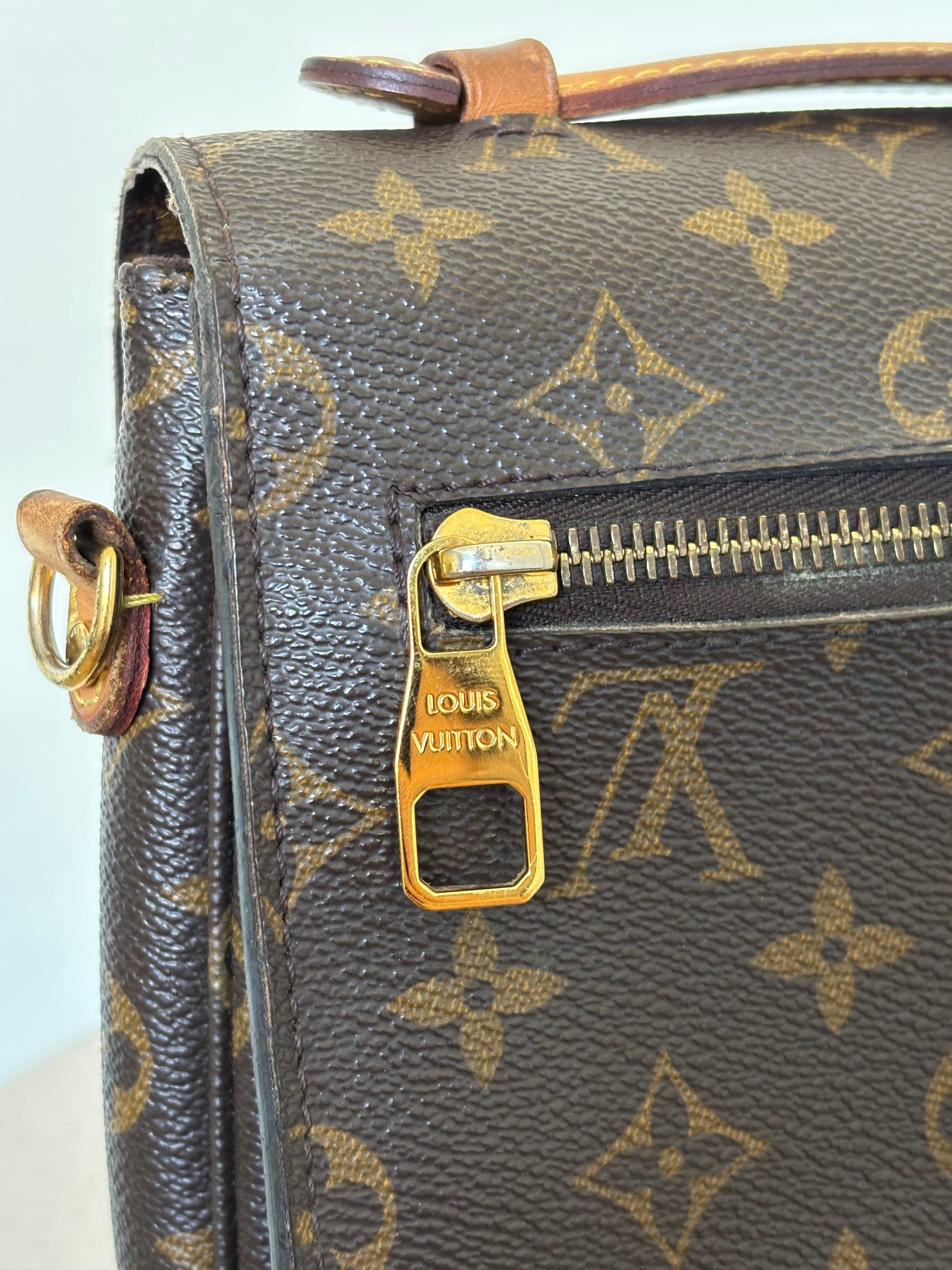 Louis Vuitton Pochette Metis