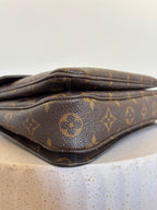 Louis Vuitton Pochette Metis