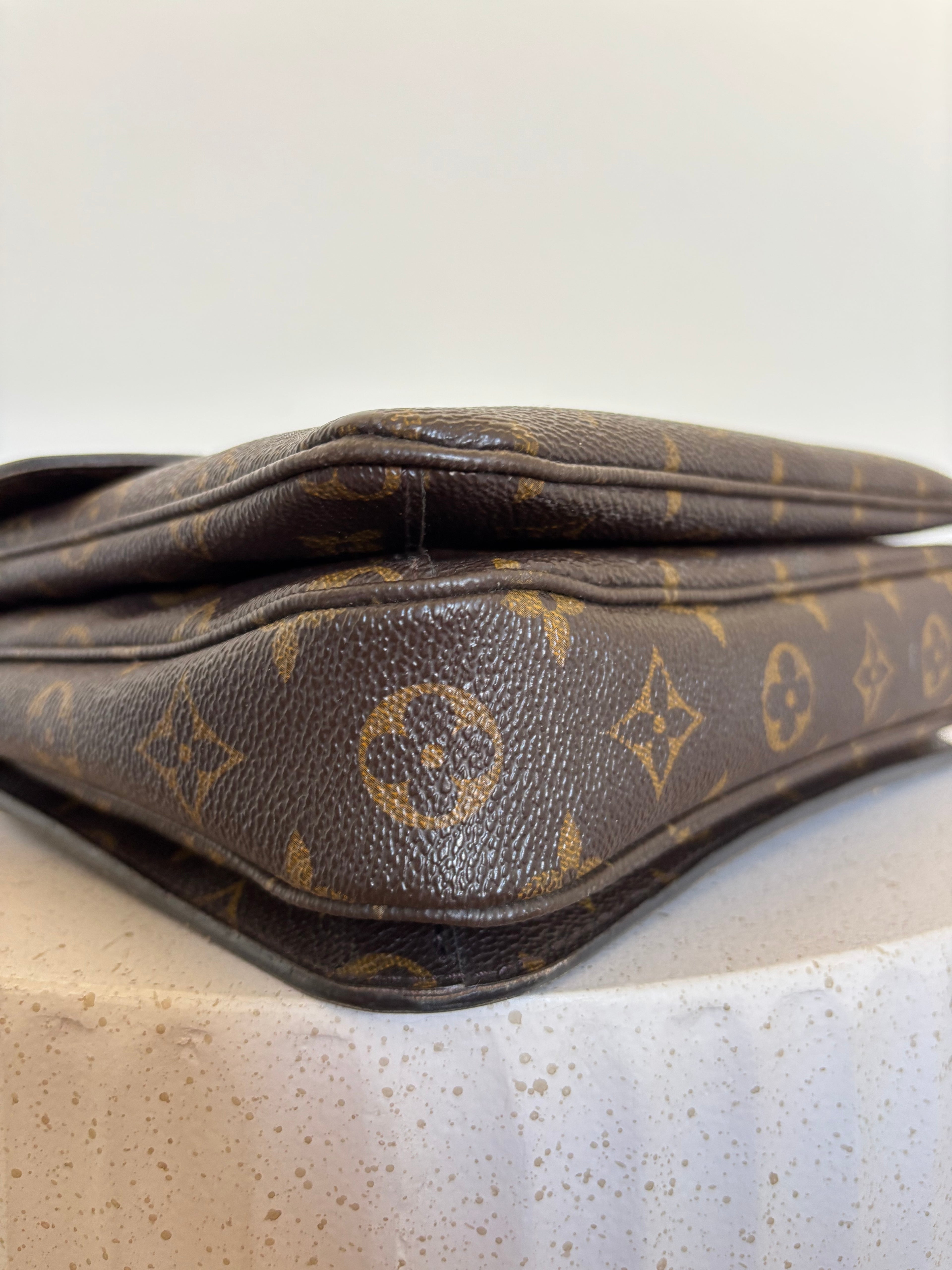 Louis Vuitton Pochette Metis