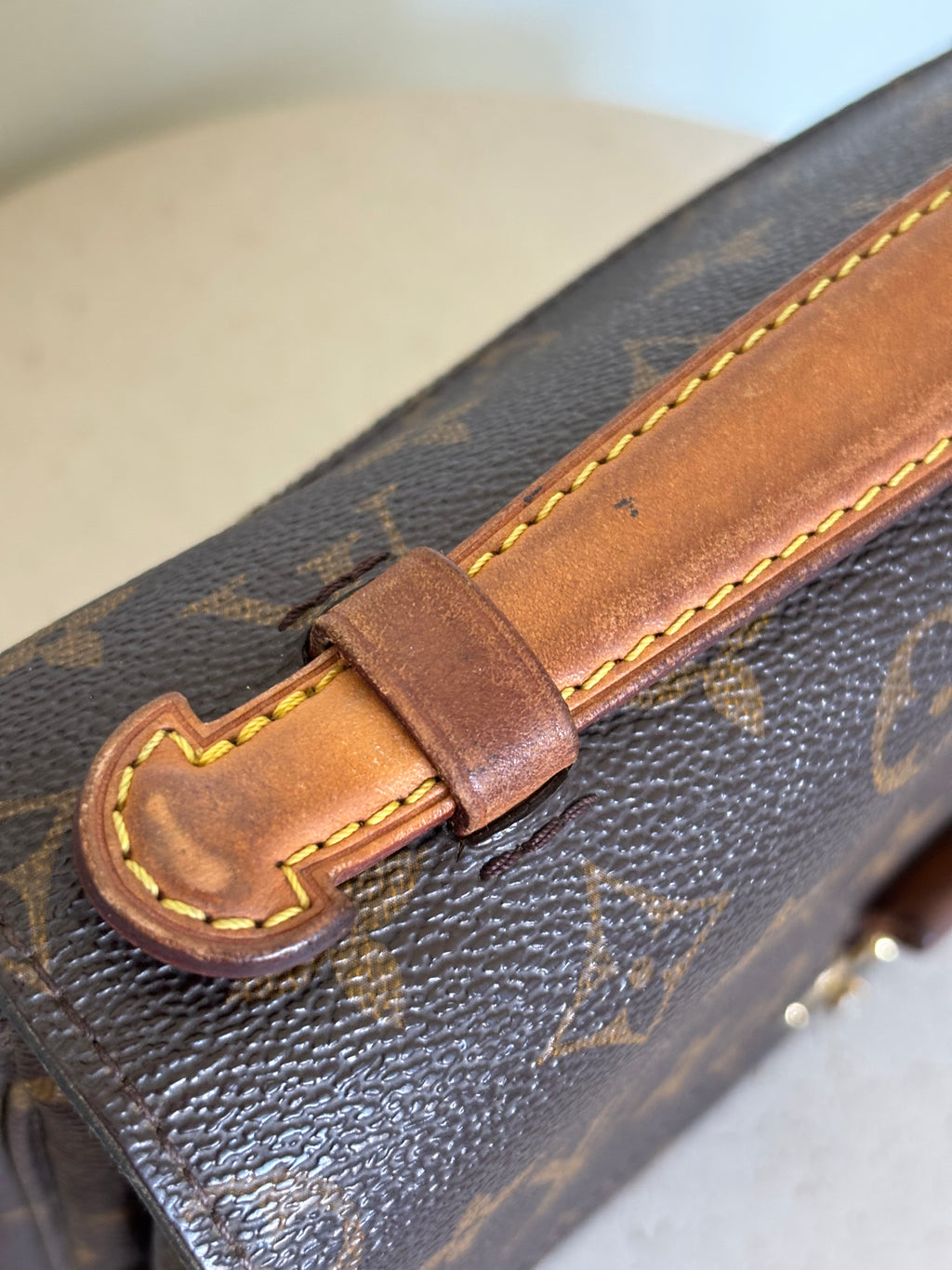 Louis Vuitton Pochette Metis