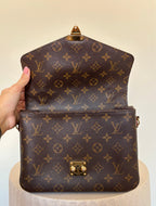 Louis Vuitton Pochette Metis