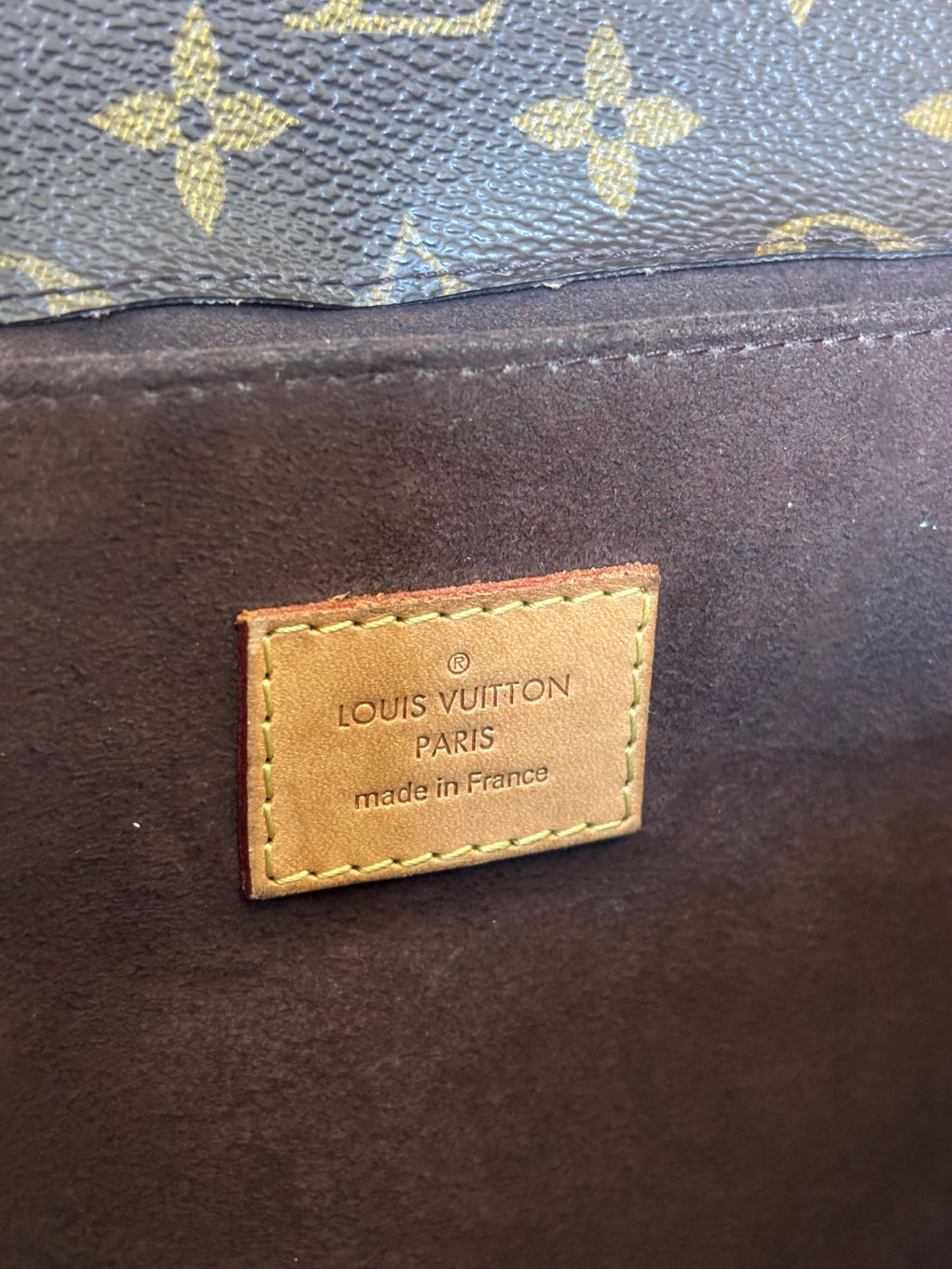 Louis Vuitton Pochette Metis