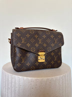 Louis Vuitton Pochette Metis