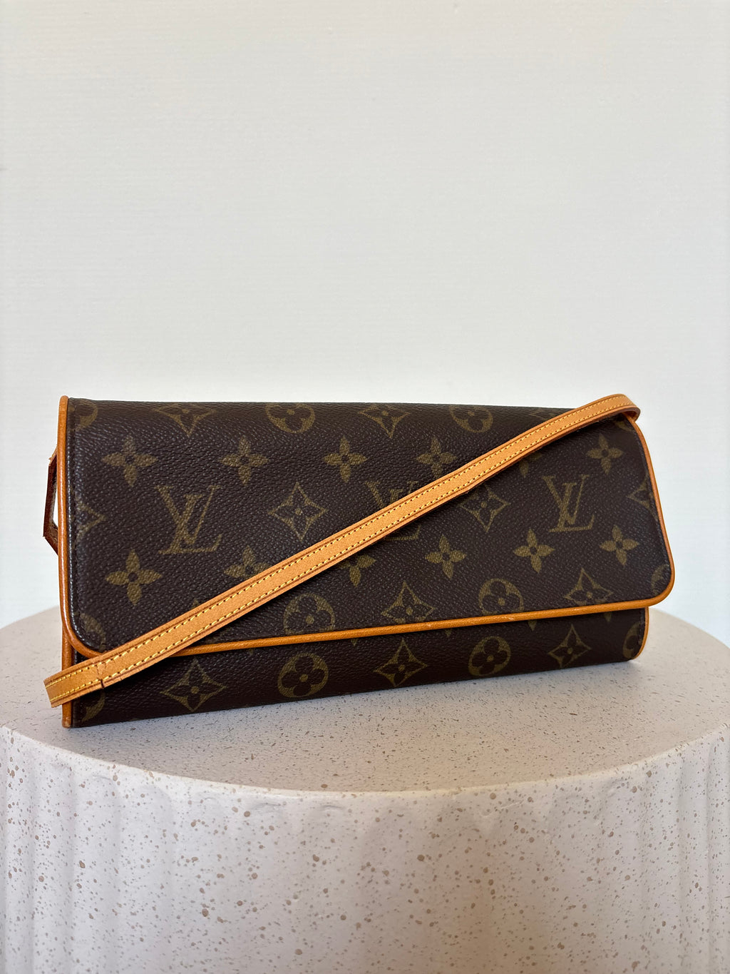 Louis Vuitton Twin GM
