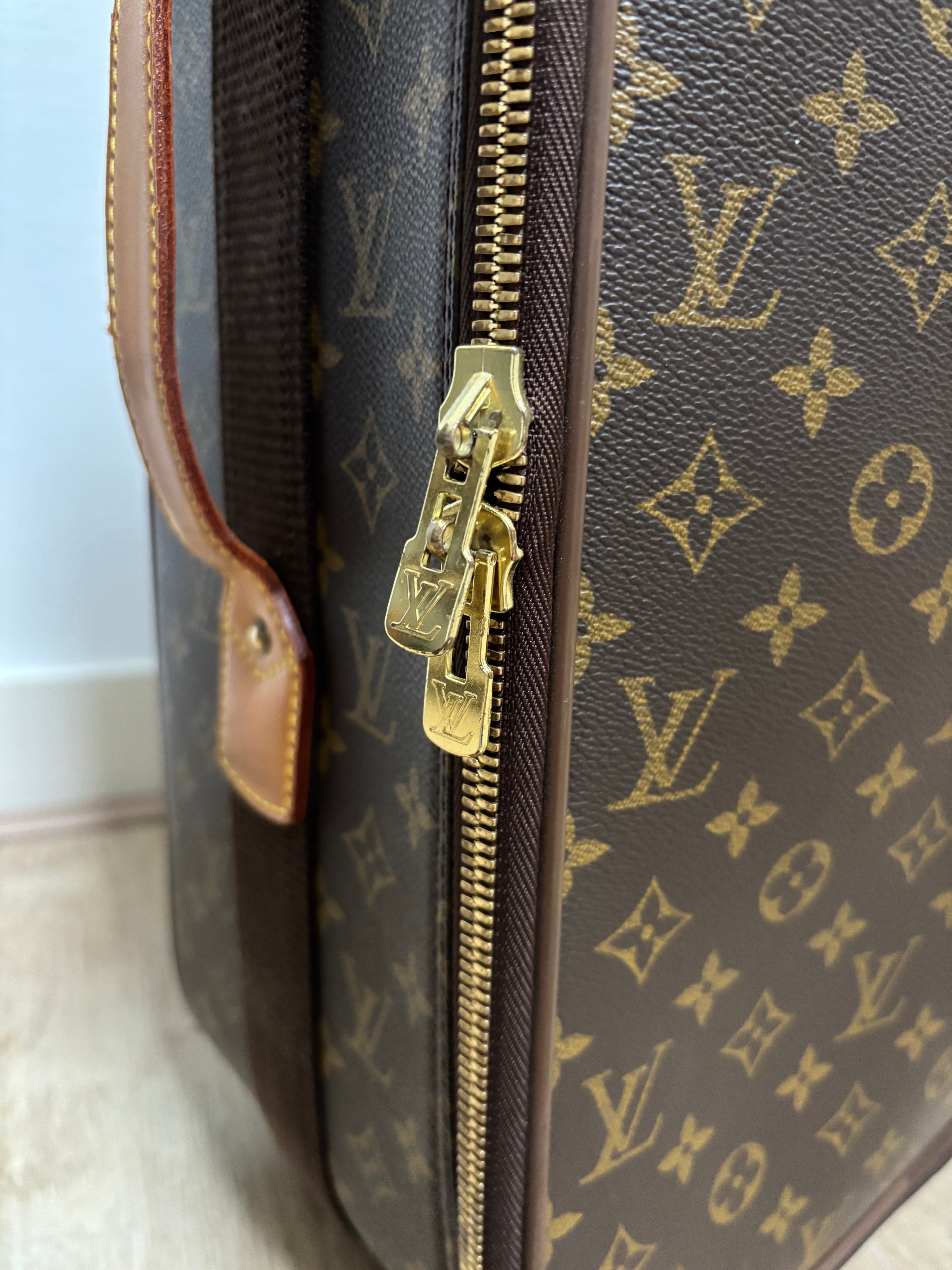Louis Vuitton Suitcase Pegase 55