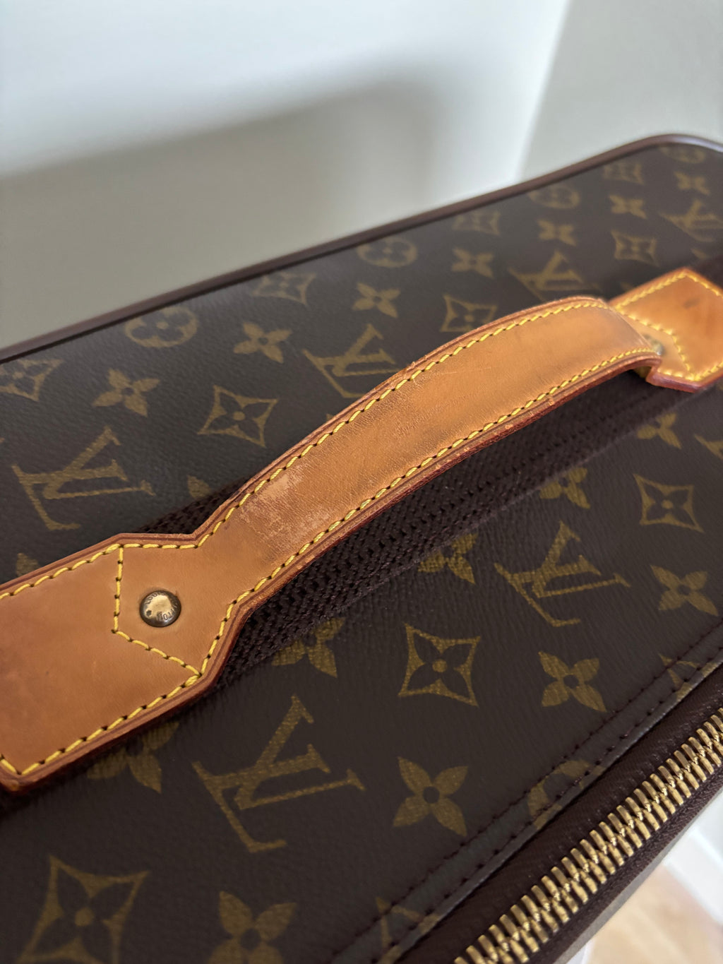 Louis Vuitton Suitcase Pegase 55
