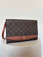 Louis Vuitton Pochette Bordeaux