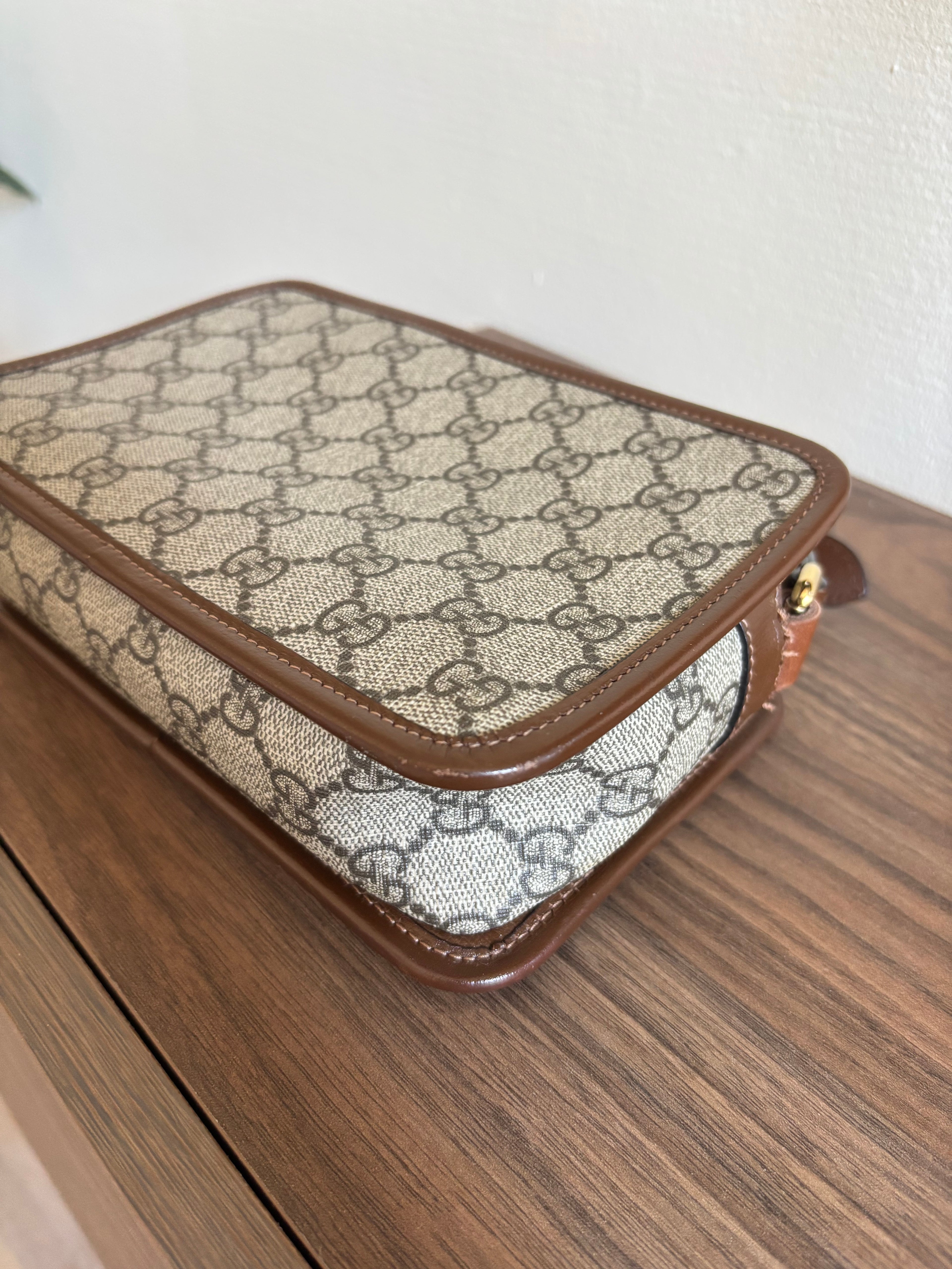 Gucci GG Supreme Crossbody Bag
