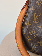 Louis Vuitton Mini Looping