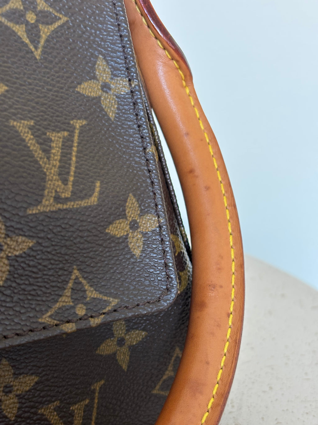 Louis Vuitton Mini Looping