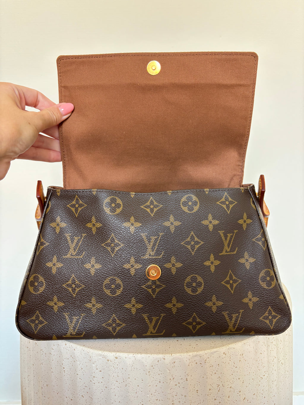 Louis Vuitton Mini Looping