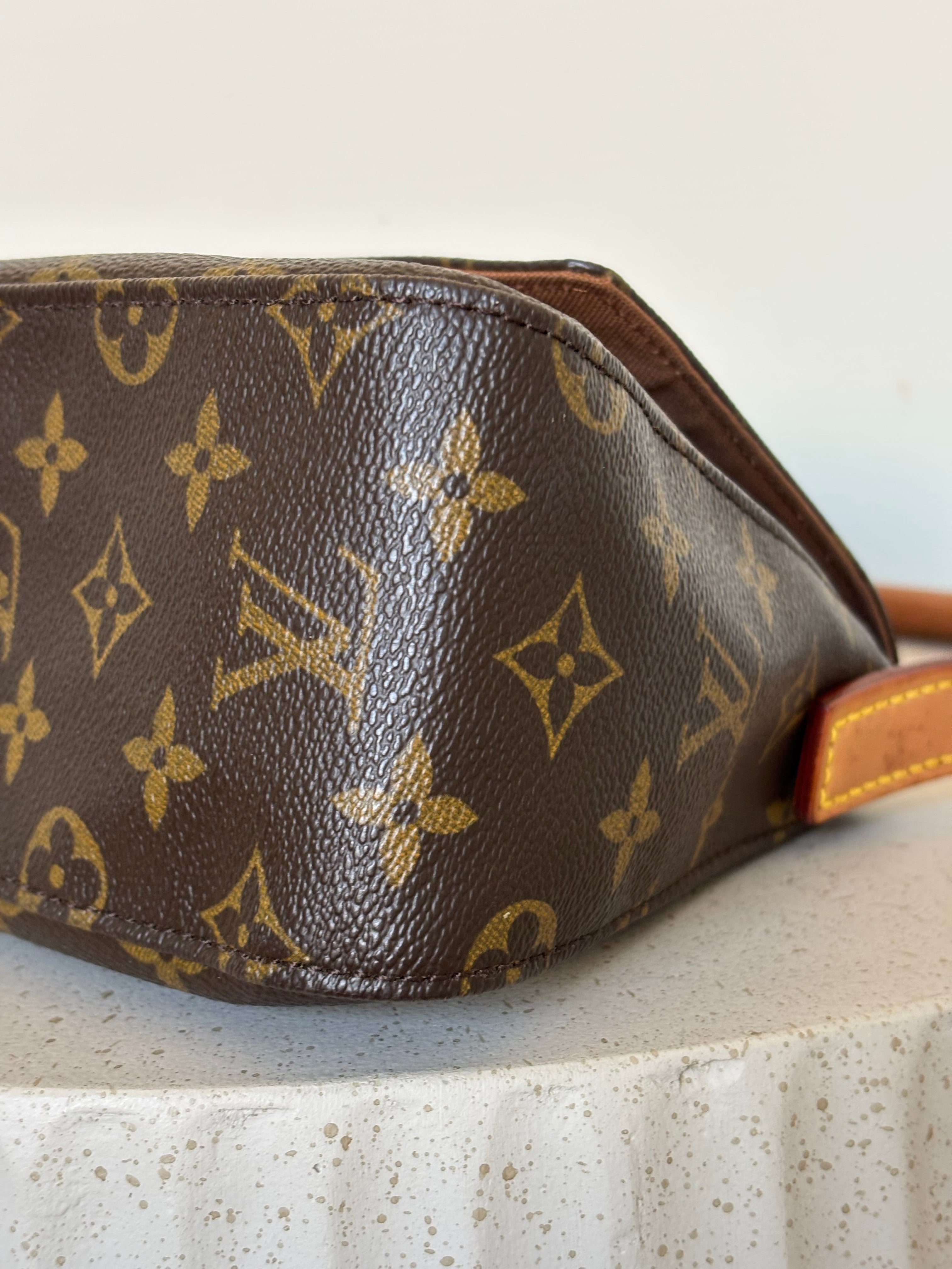 Louis Vuitton Mini Looping