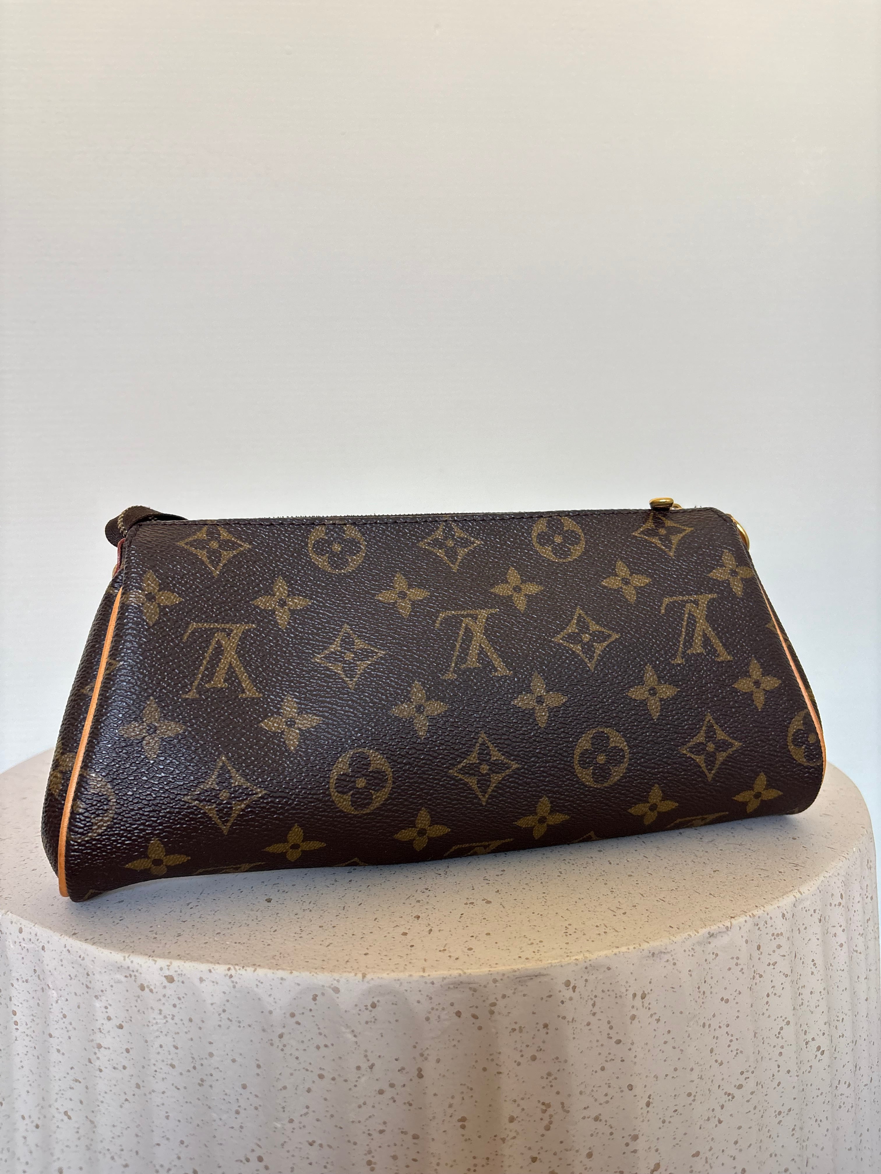 Louis Vuitton Eva Pochette