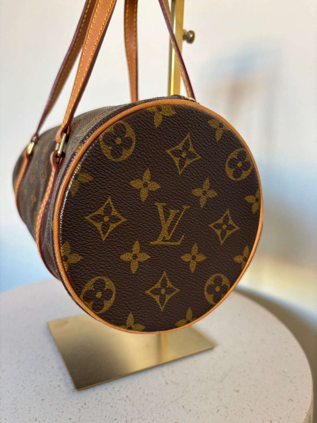 Louis Vuitton Papillon 26