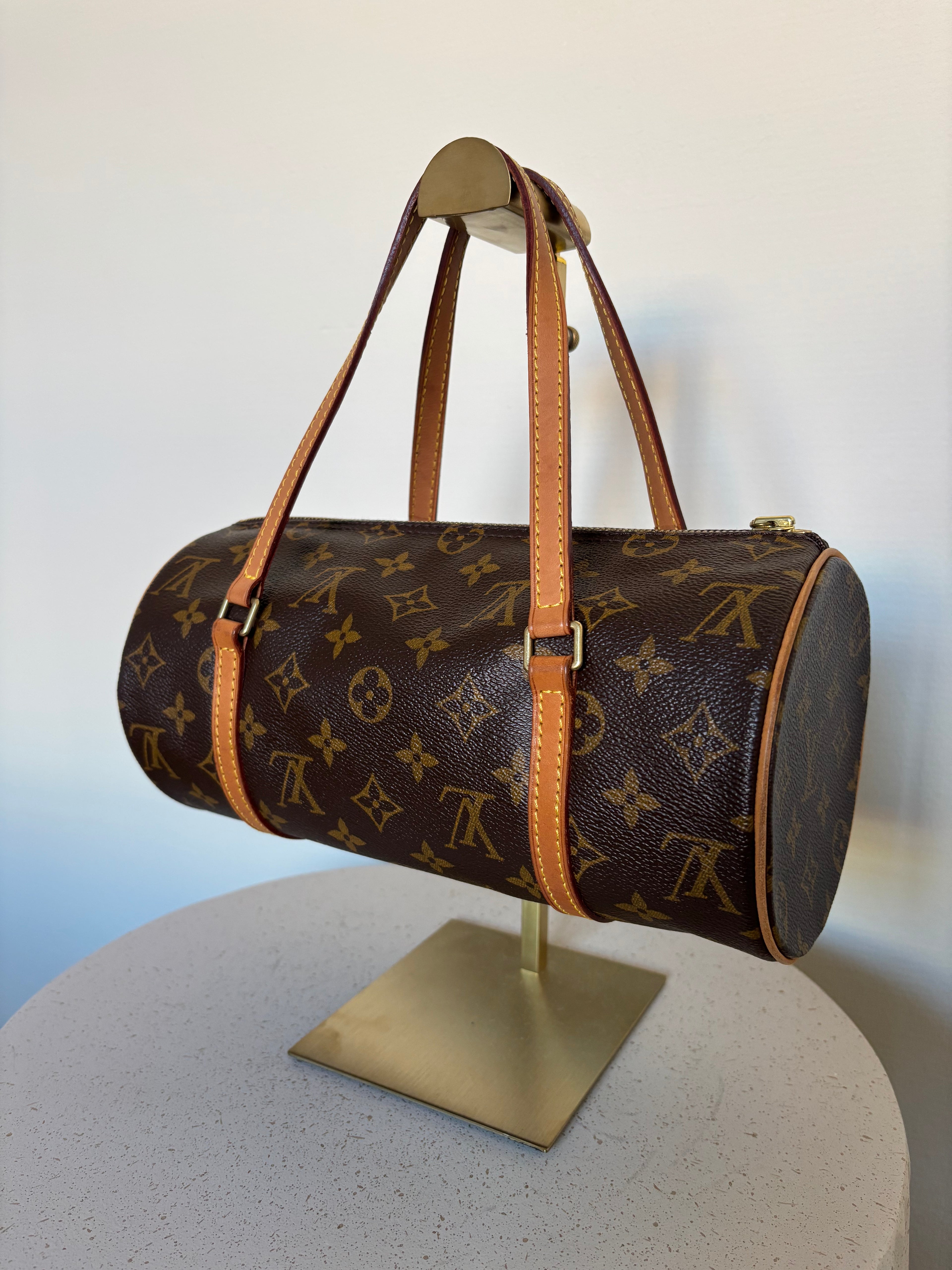 Louis Vuitton Papillon 26