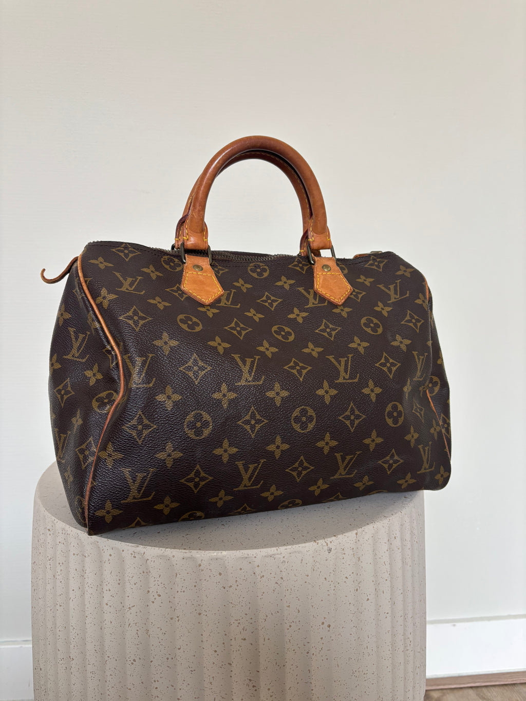 Louis Vuitton Speedy 30