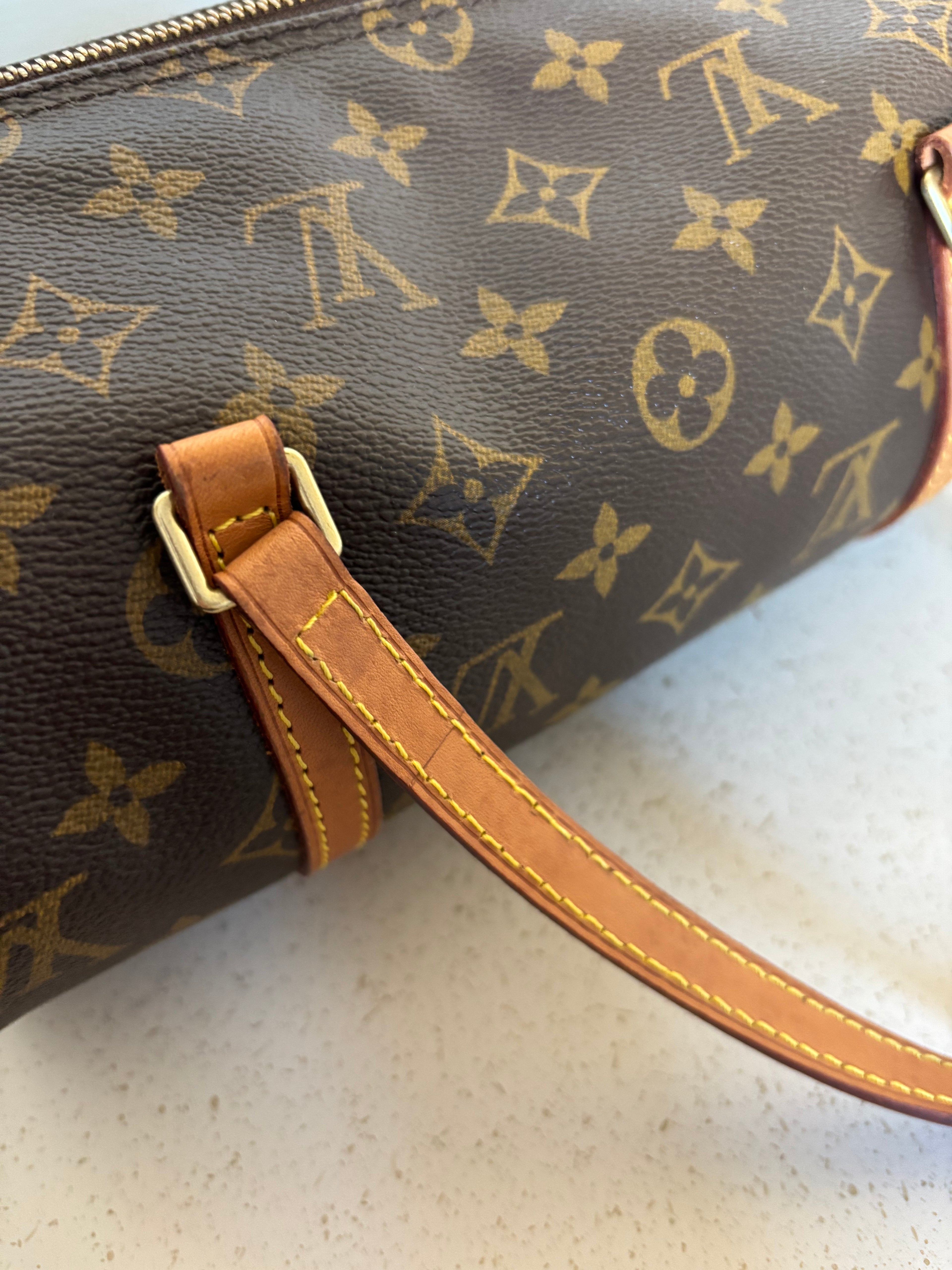 Louis Vuitton Papillon 26