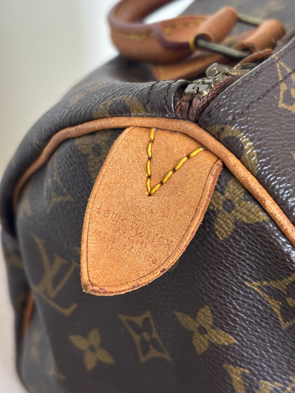 Louis Vuitton Speedy 30