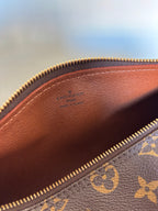 Louis Vuitton Papillon 26