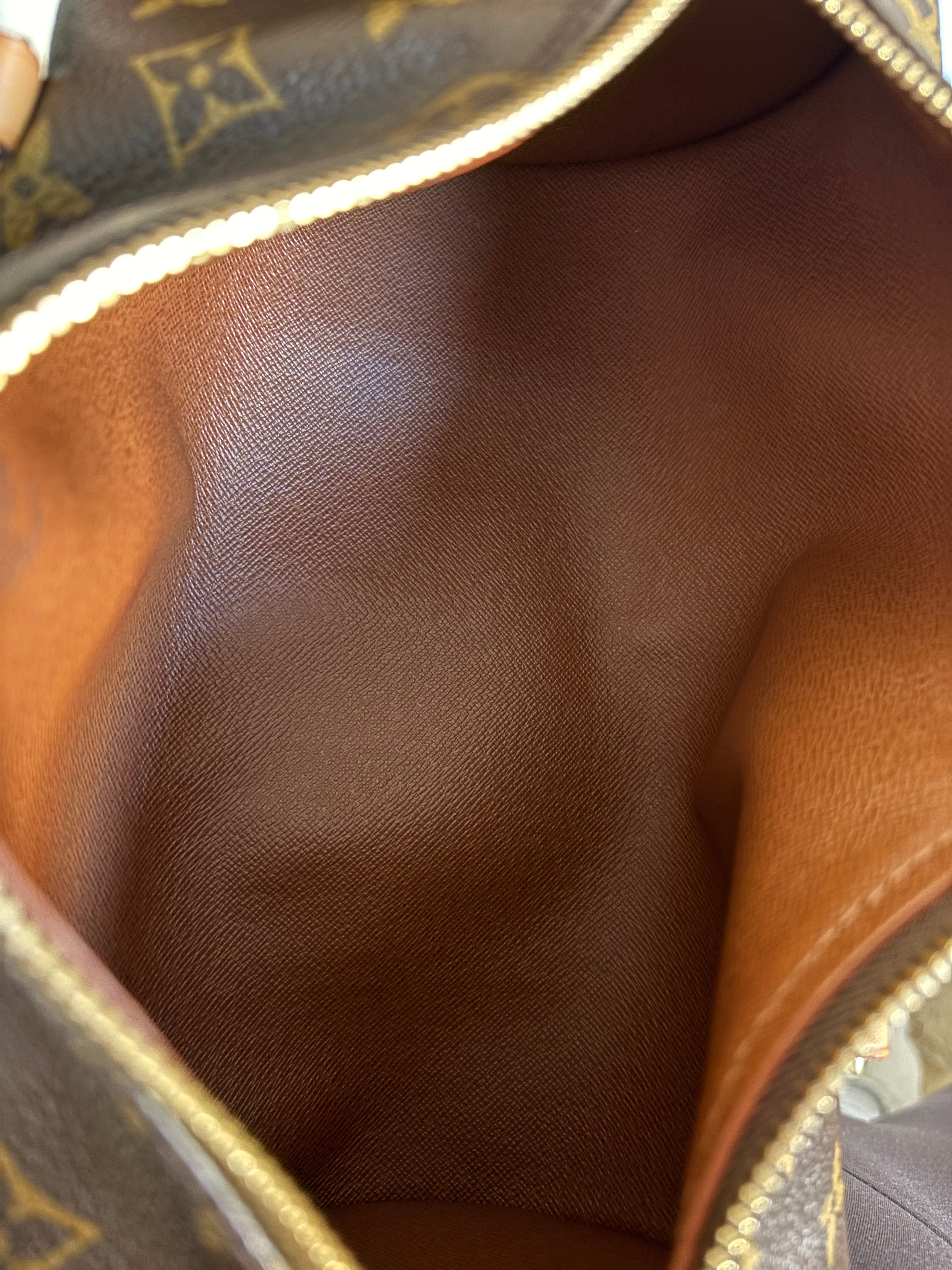 Louis Vuitton Papillon 26