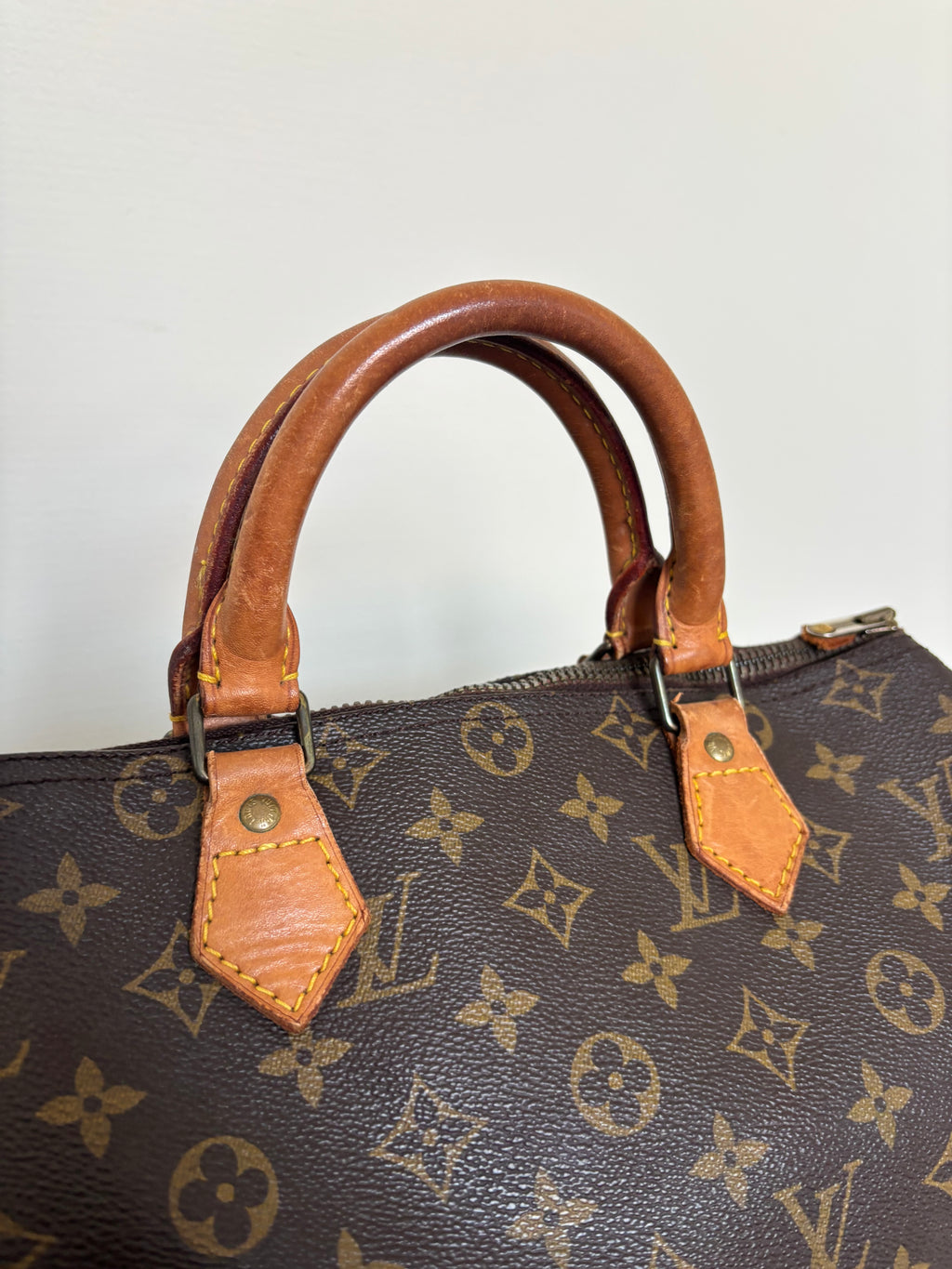 Louis Vuitton Speedy 30