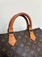 Louis Vuitton Speedy 30