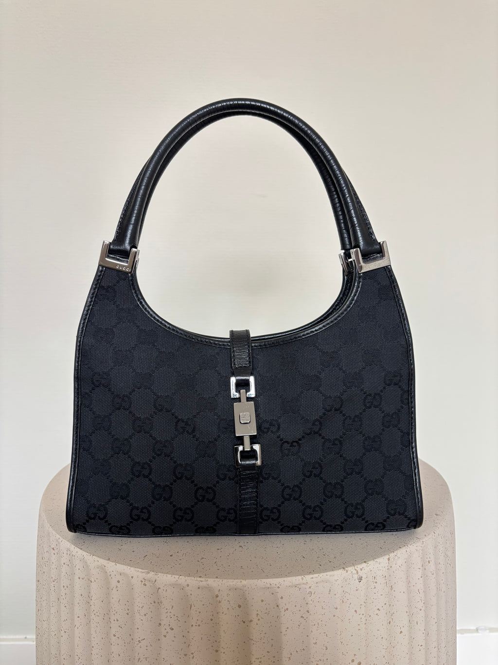 Gucci GG Jackie Bardot