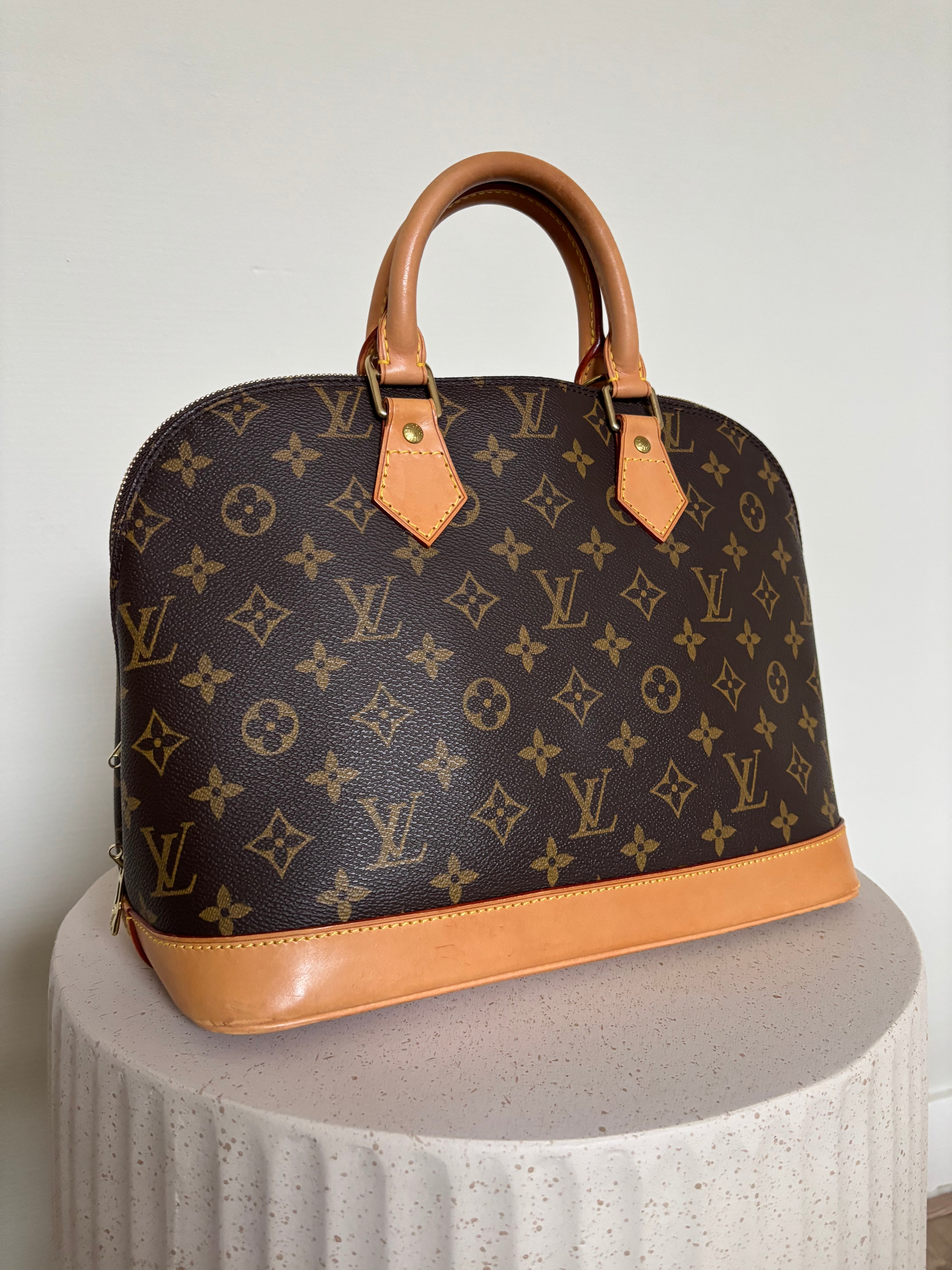 Louis Vuitton Alma PM Monogram