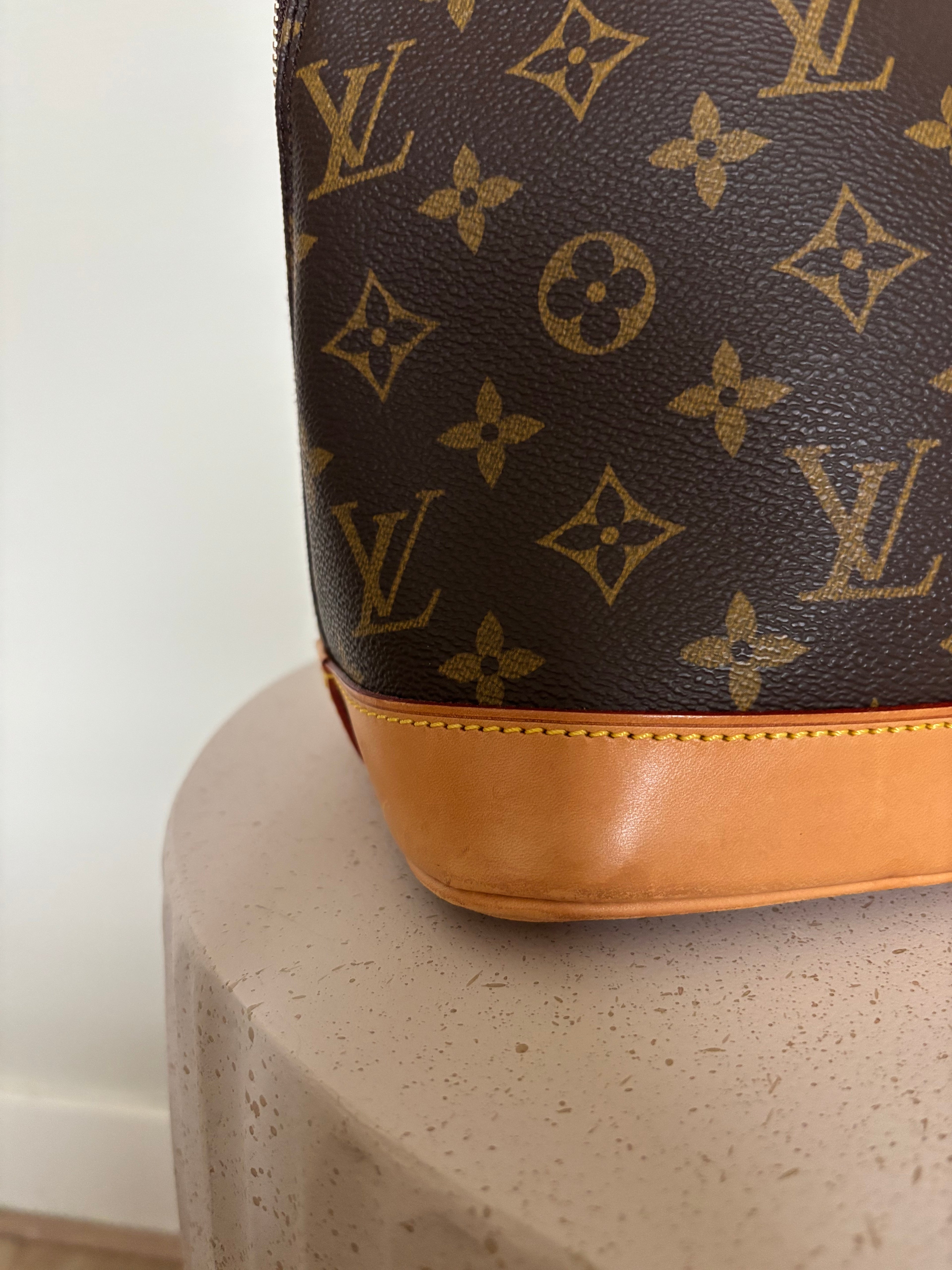 Louis Vuitton Alma PM Monogram