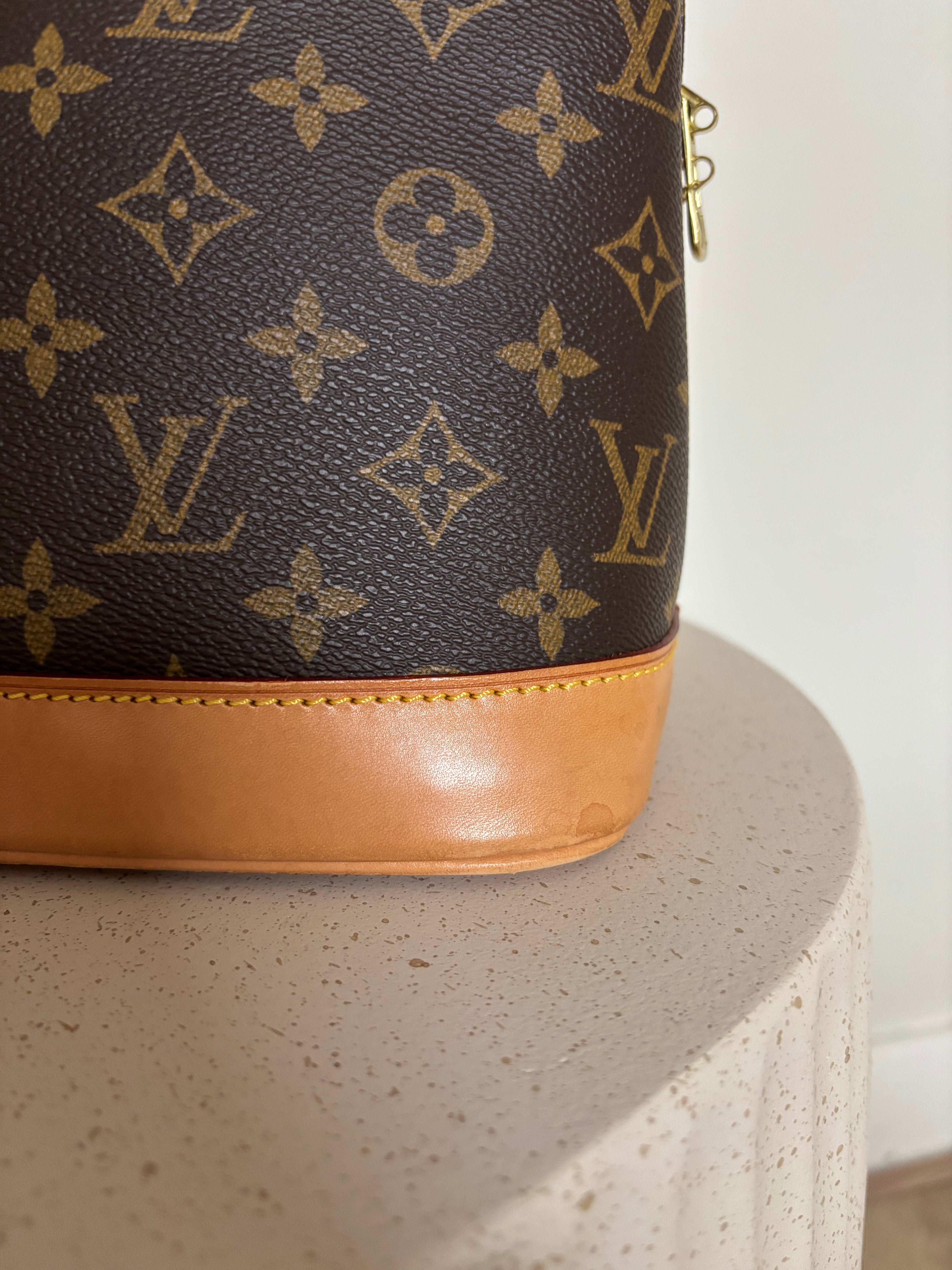 Louis Vuitton Alma PM Monogram
