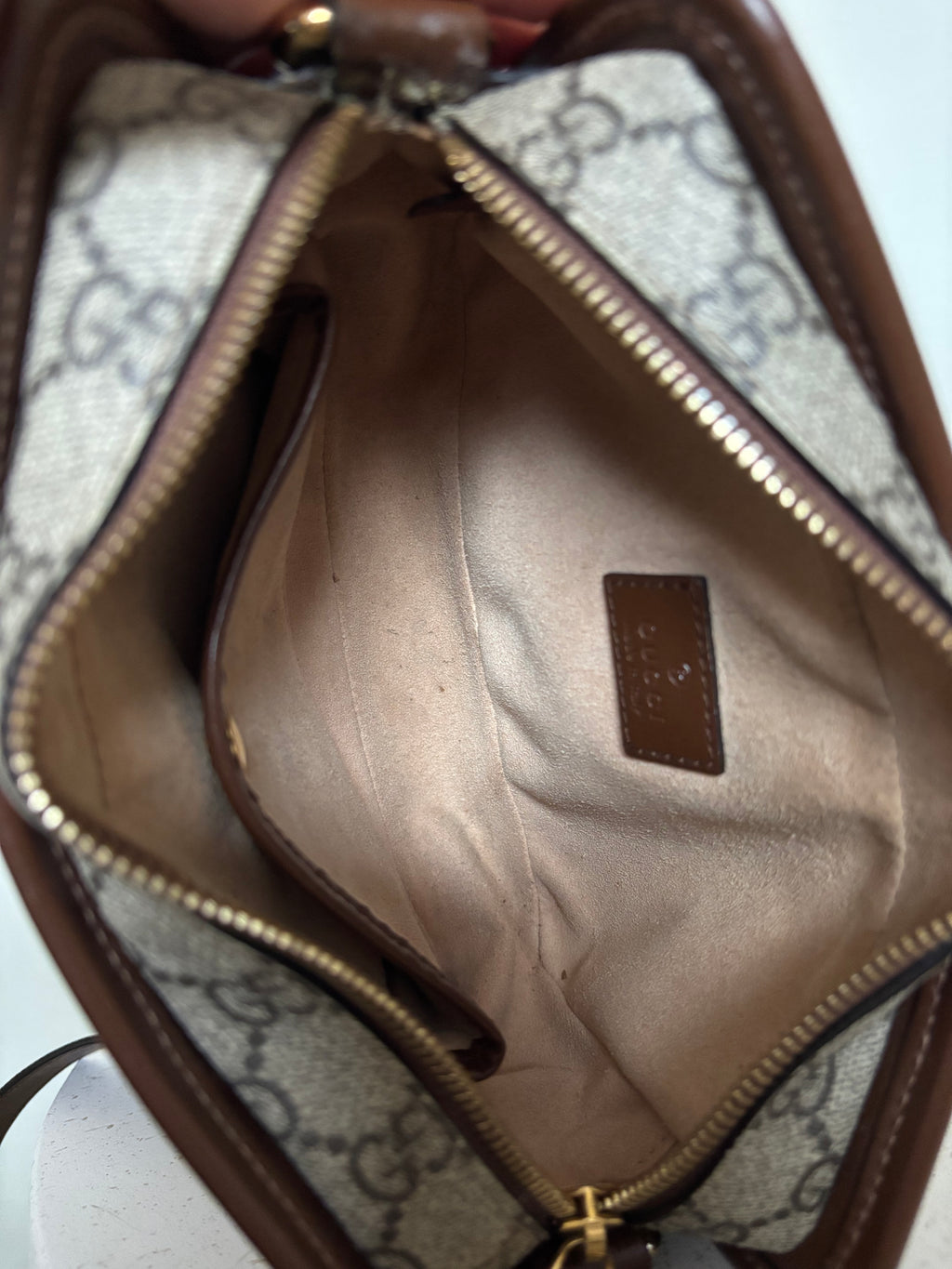 Gucci GG Supreme Crossbody Bag