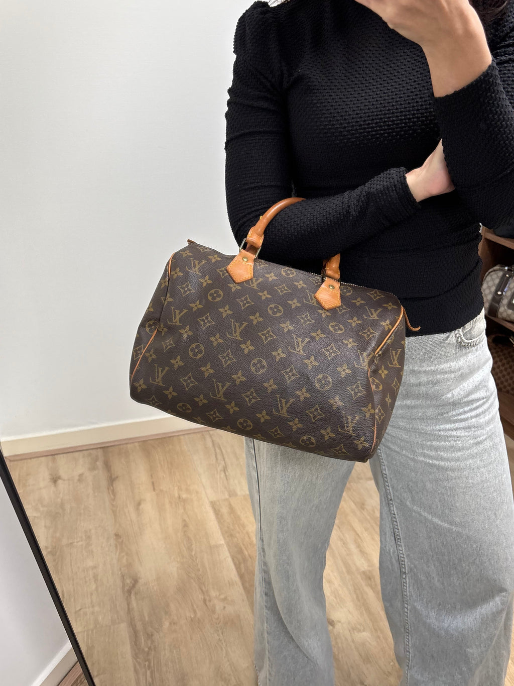 Louis Vuitton Speedy 30