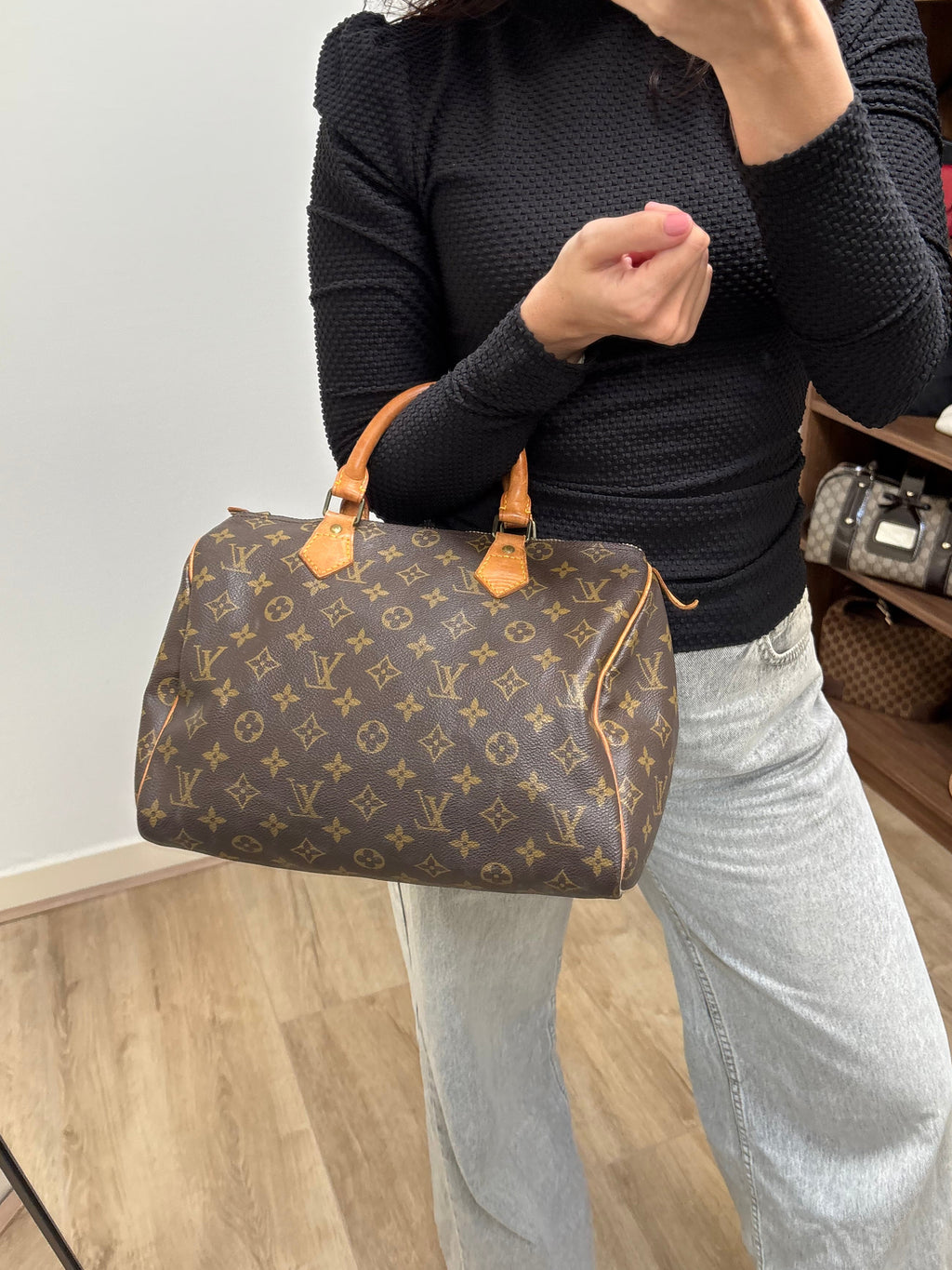 Louis Vuitton Speedy 30