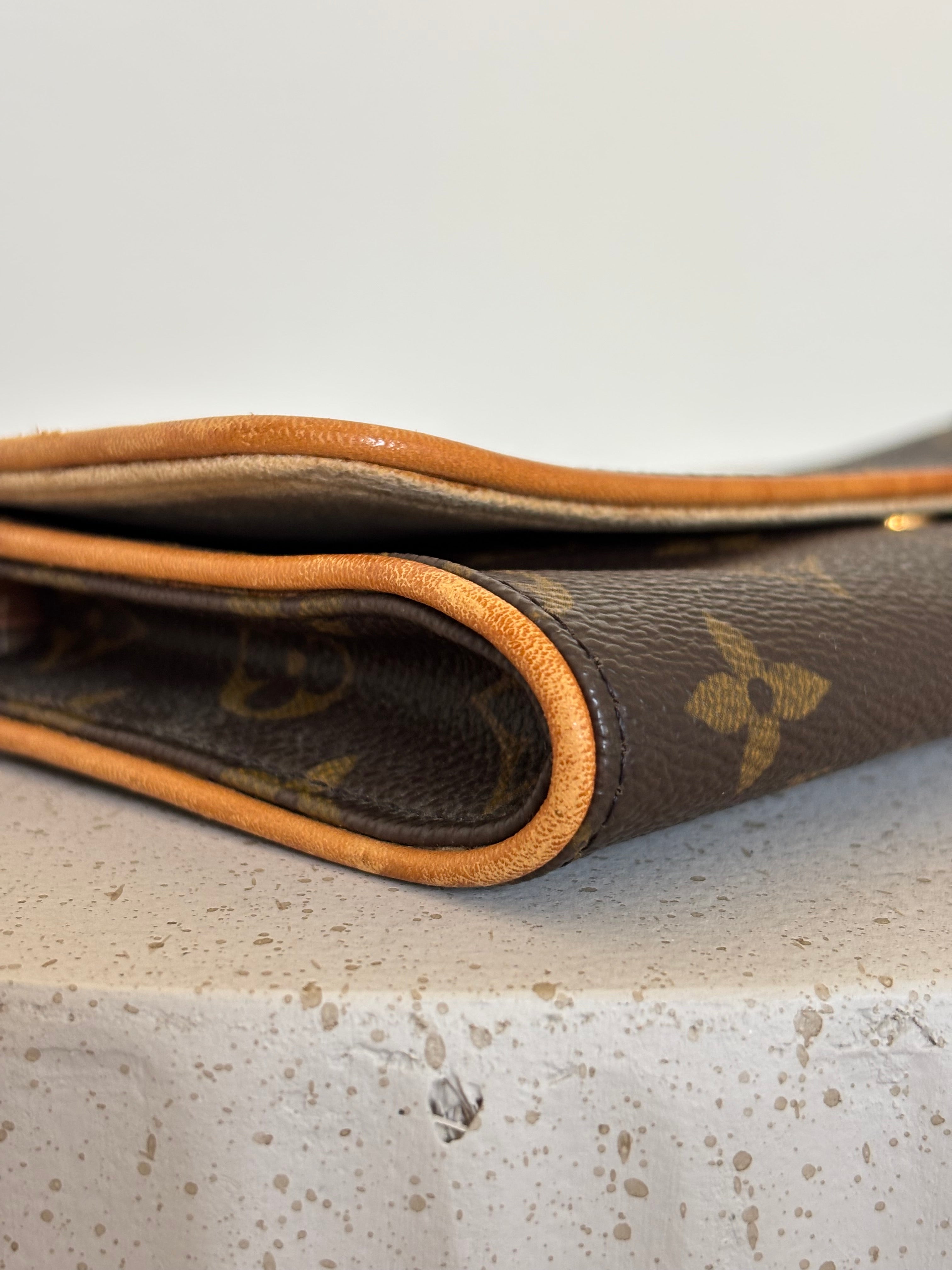 Louis Vuitton Twin Pochette GM