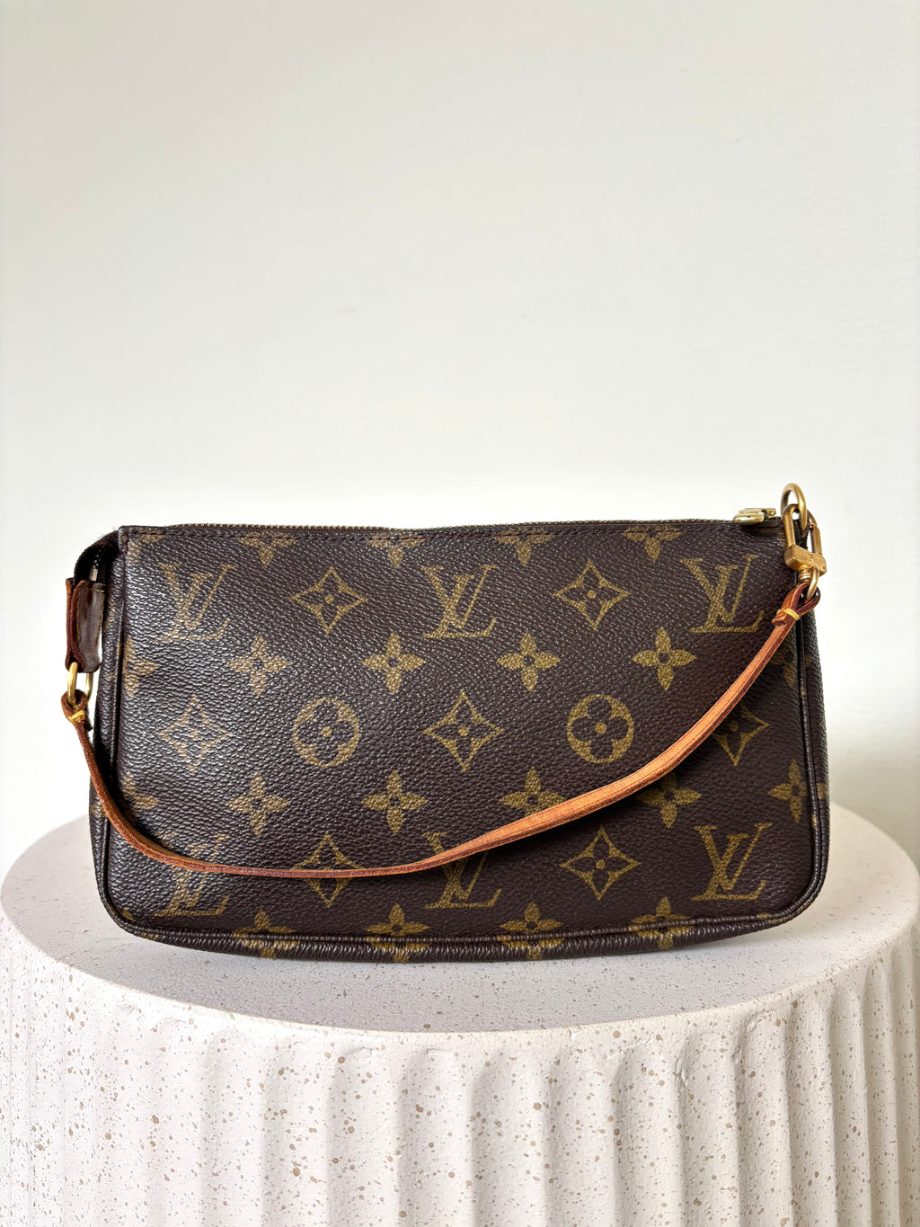 Louis Vuitton Pochette Accessoires