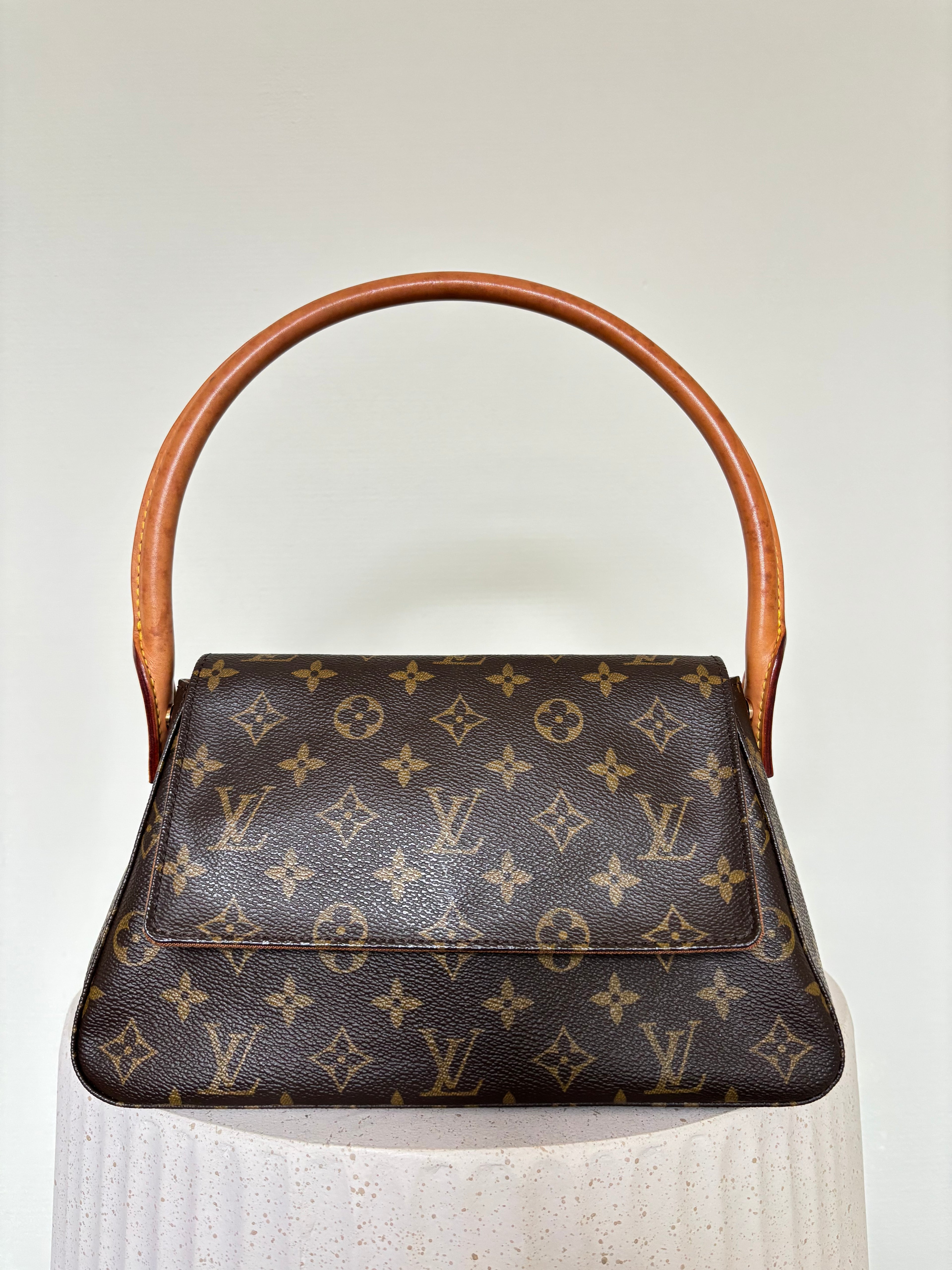 Louis Vuitton Mini Looping