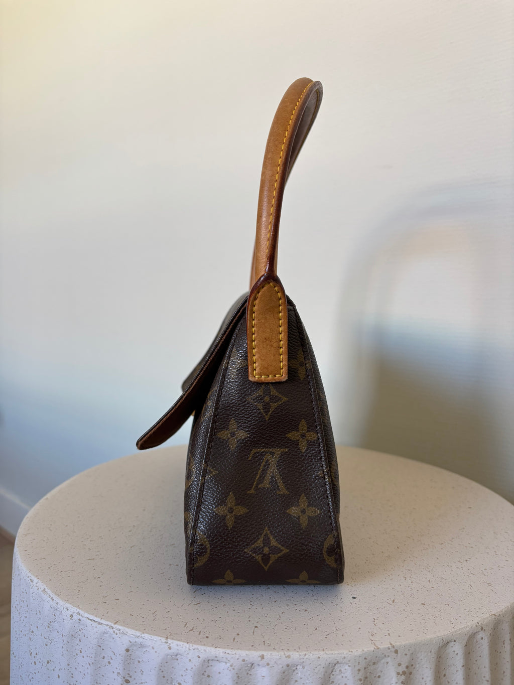 Louis Vuitton Mini Looping